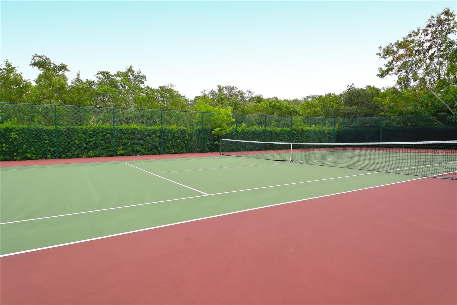 TANGERINE BAY CLUB - Residential