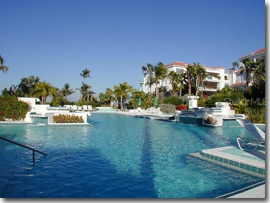 TANGERINE BAY CLUB - Residential