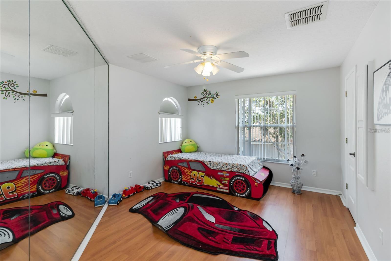 WATERFORD CHASE VILLAGE TR F - Residential Lease