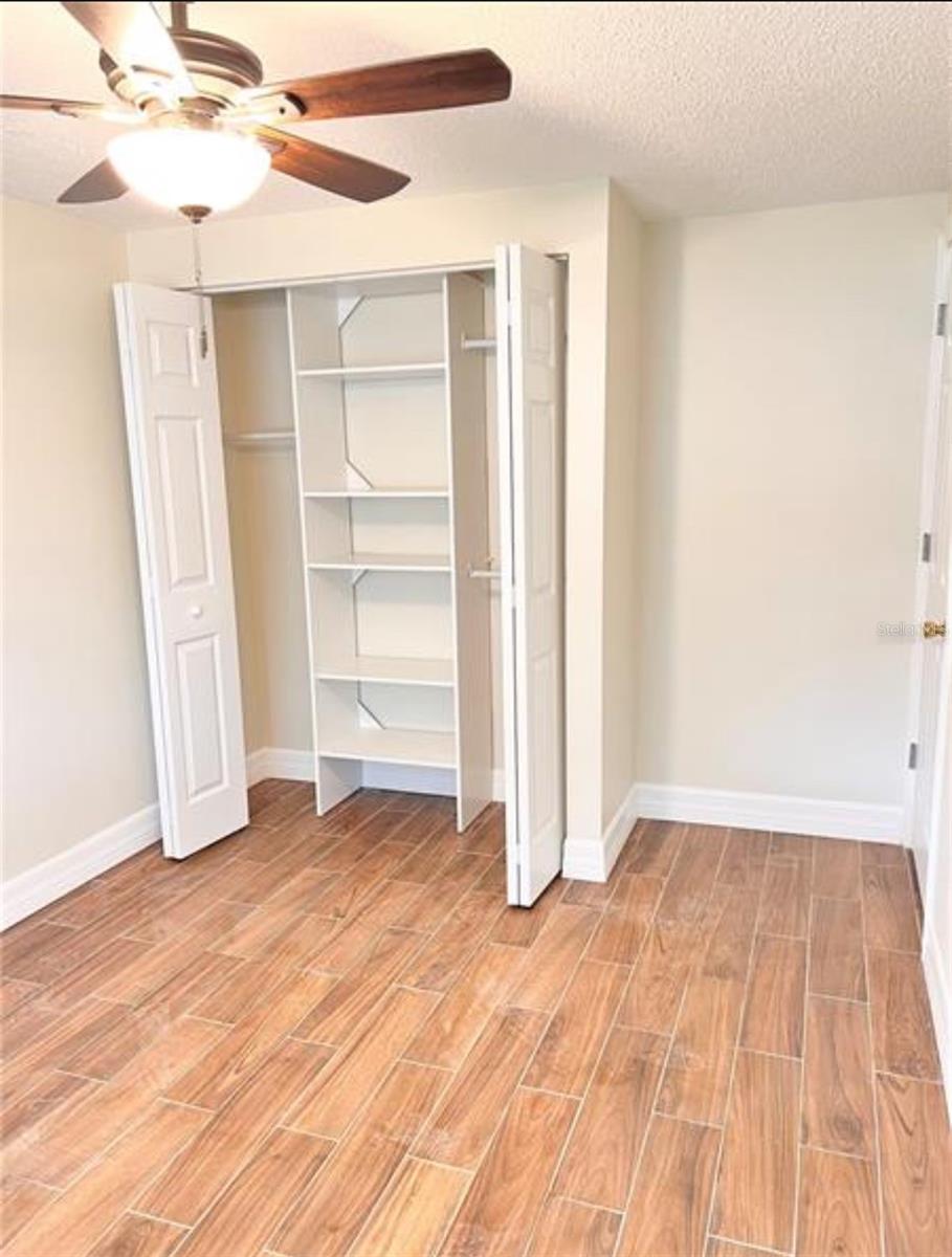 SEVEN SPGS HOMES - Residential Lease