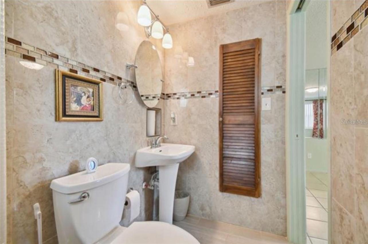SEVEN SPGS HOMES - Residential Lease