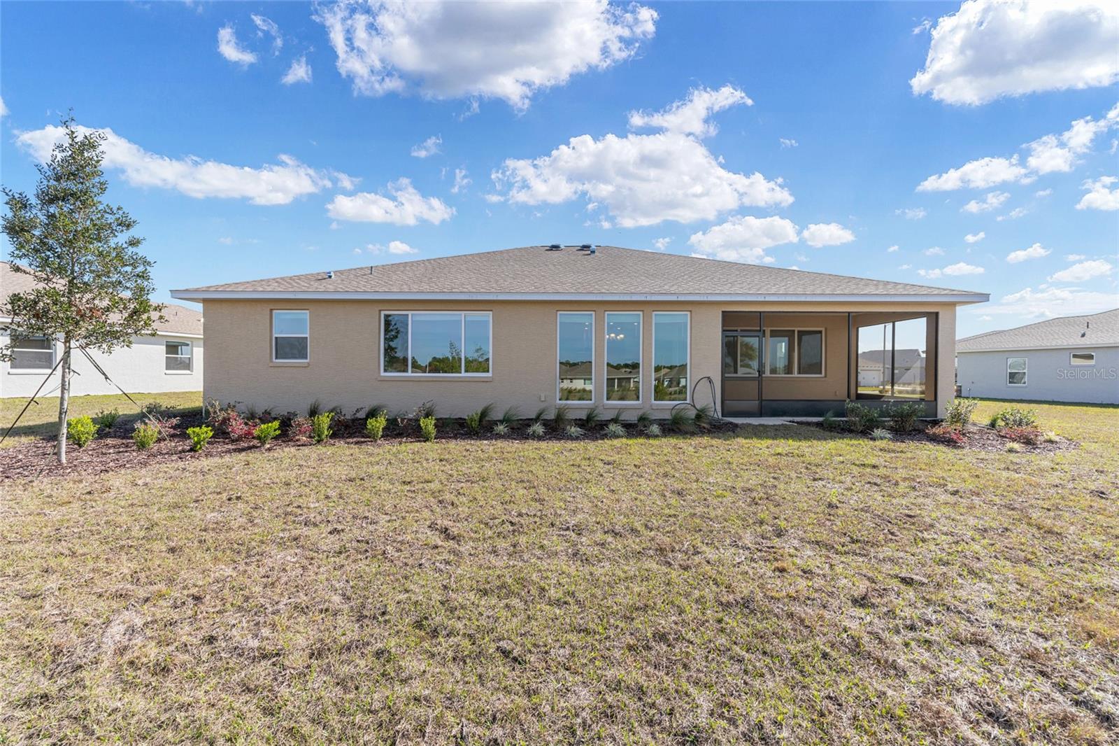 ON TOP OF THE WORLD - Residential