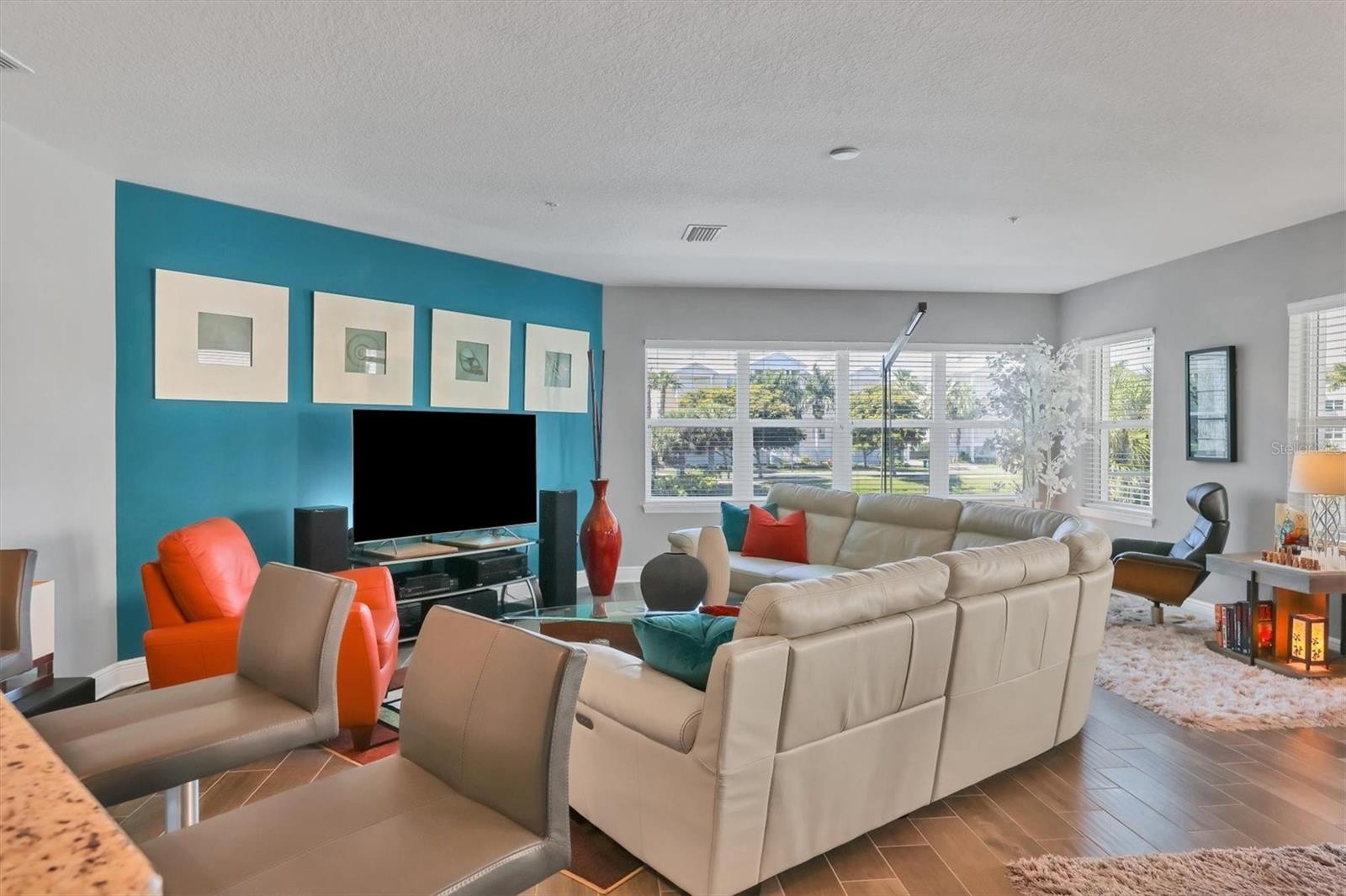 PALMA SOLA BAY CLUB PH 6 - Residential