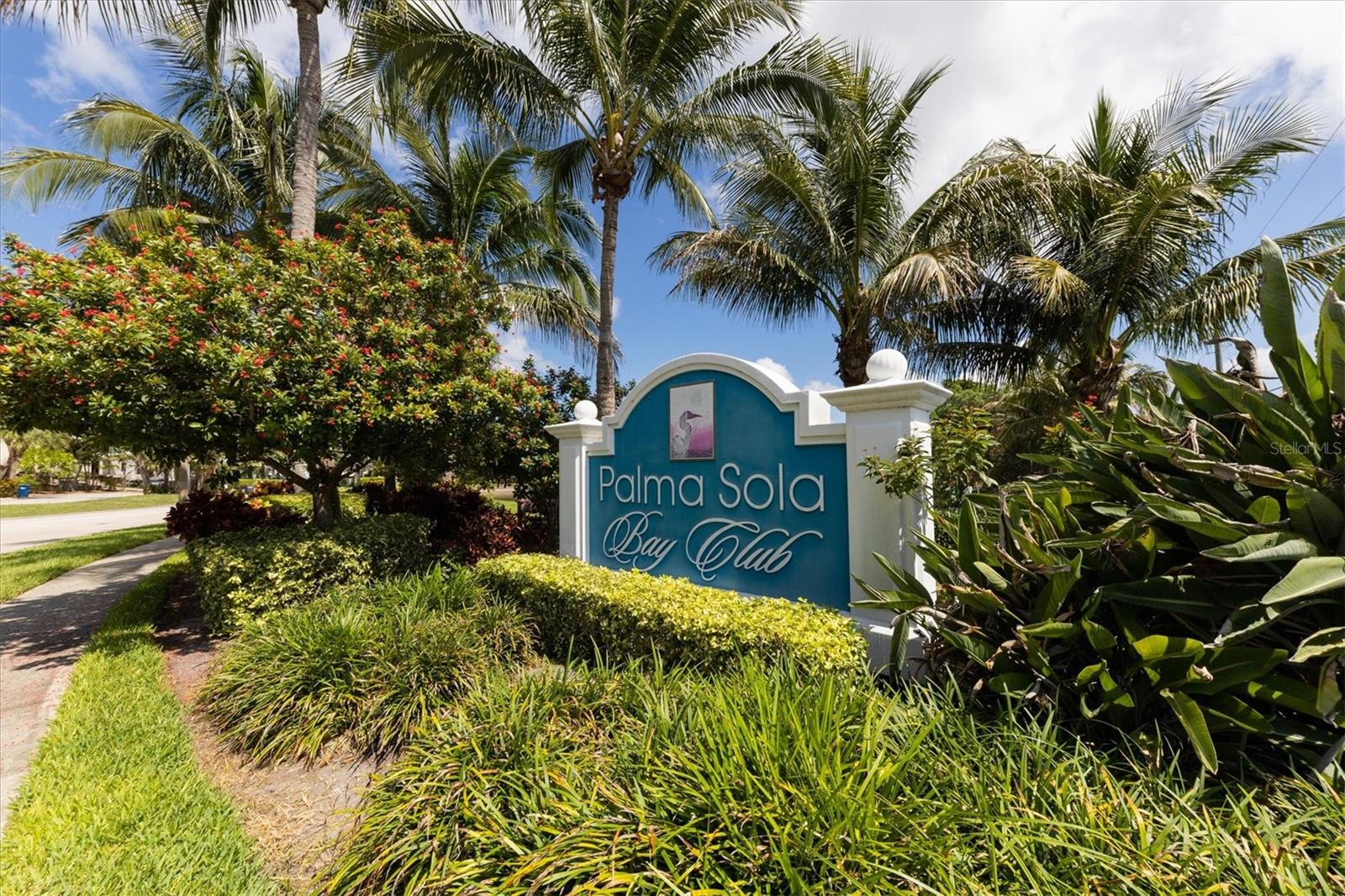 PALMA SOLA BAY CLUB PH 6 - Residential