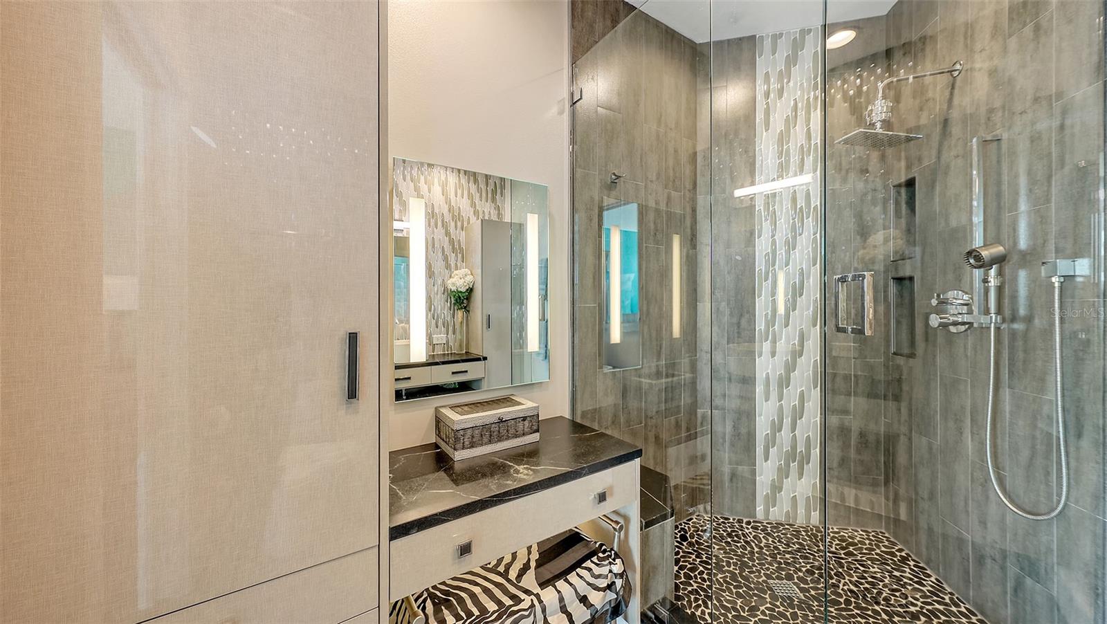 RIVO AT RINGLING - Residential