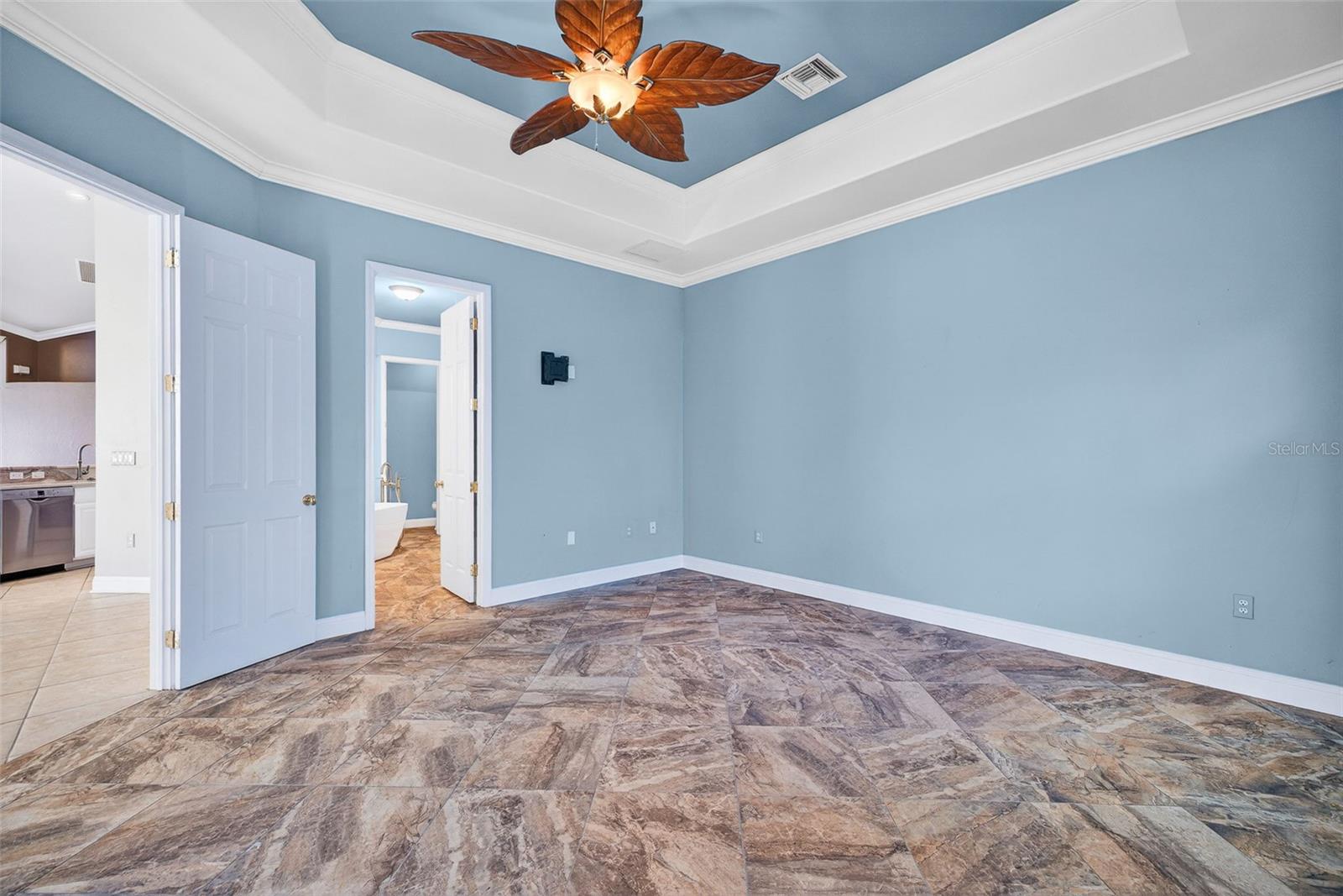 WATERS EDGE 2/PEPPERTREE POIN - Residential