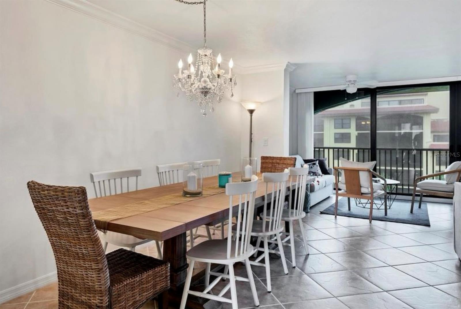 TORTUGA - Residential Lease