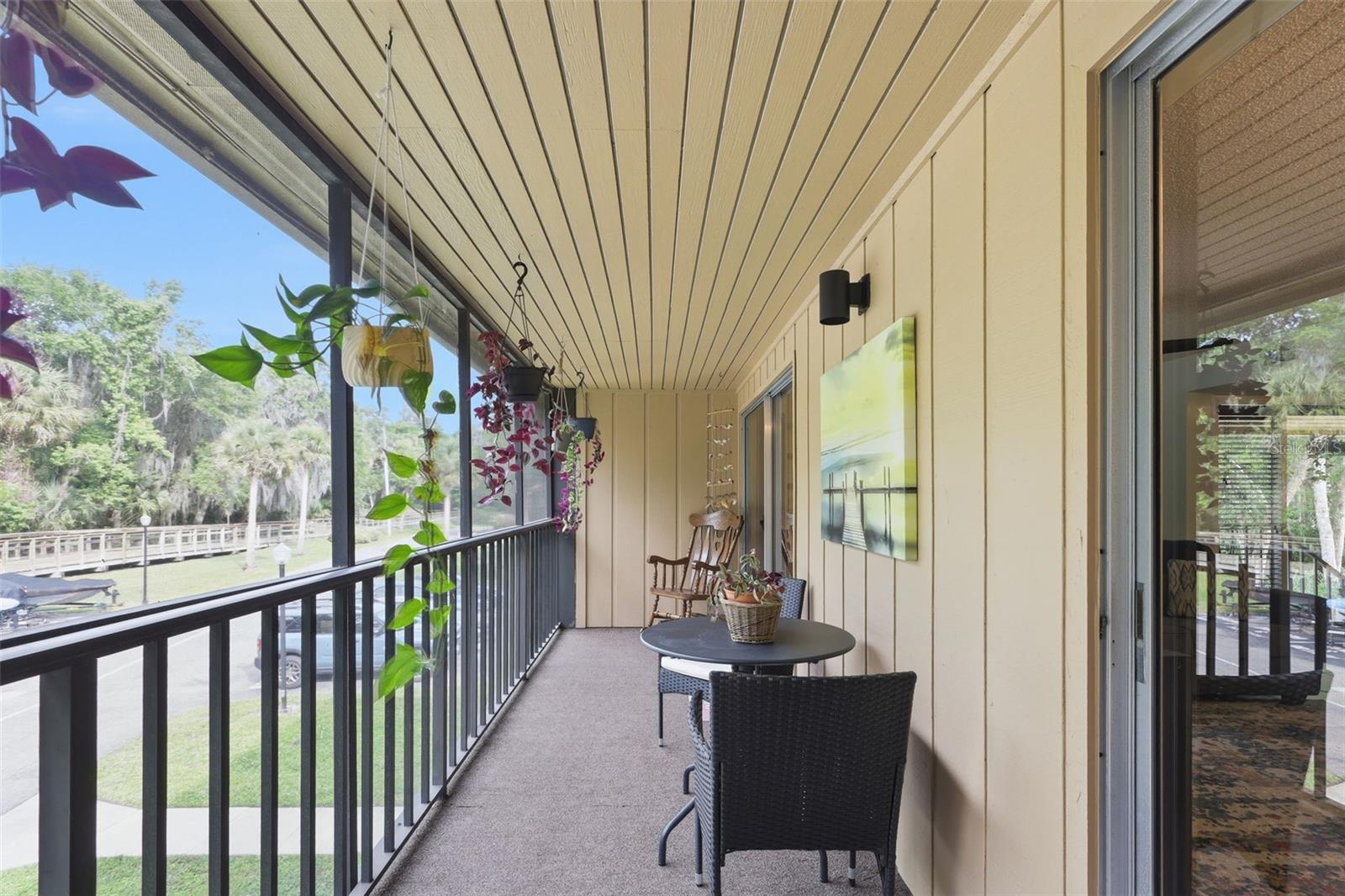 LAKESIDE CONDO APTS - Residential