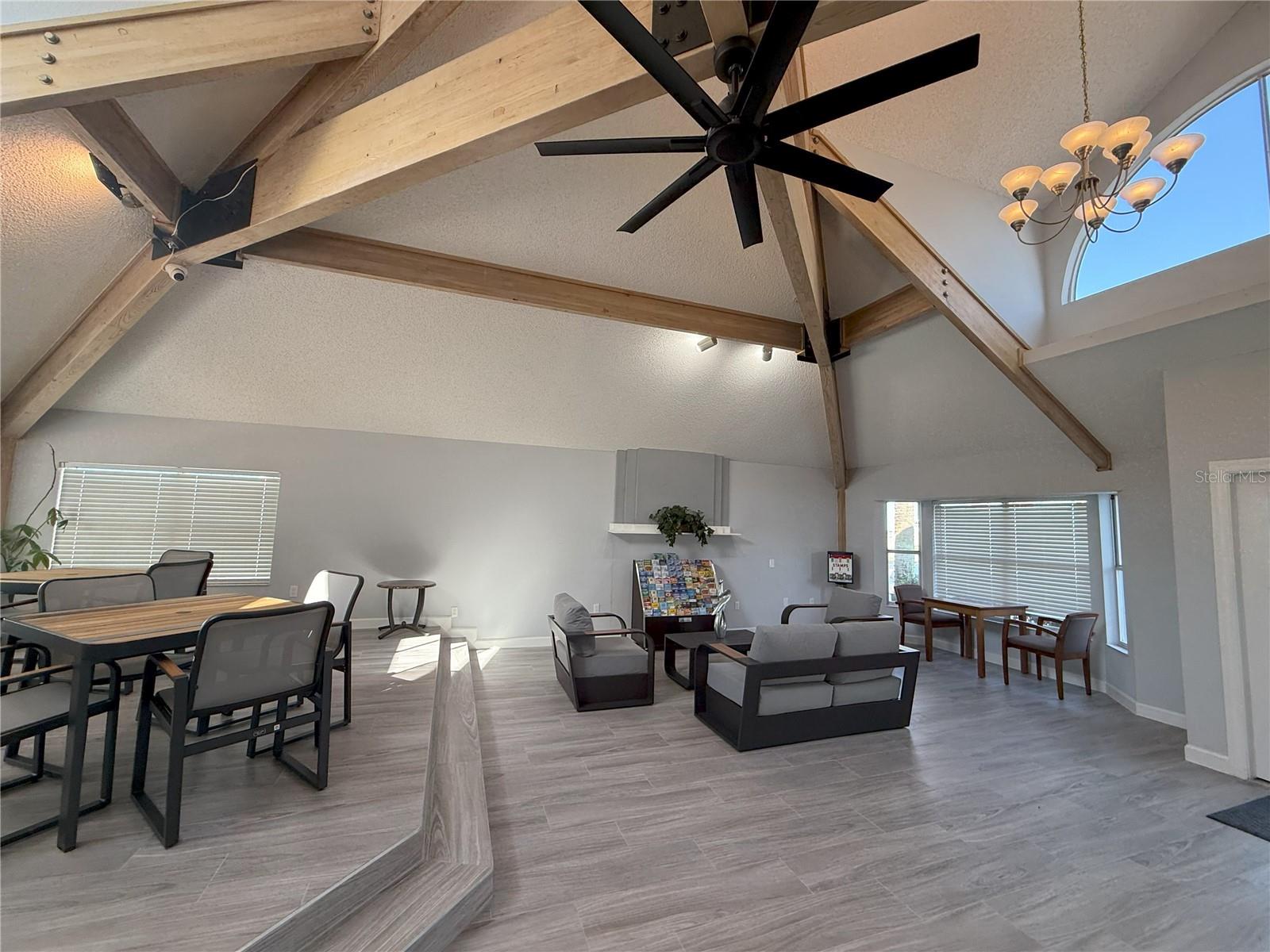 VILLAS AT SOMERSET THE - Residential