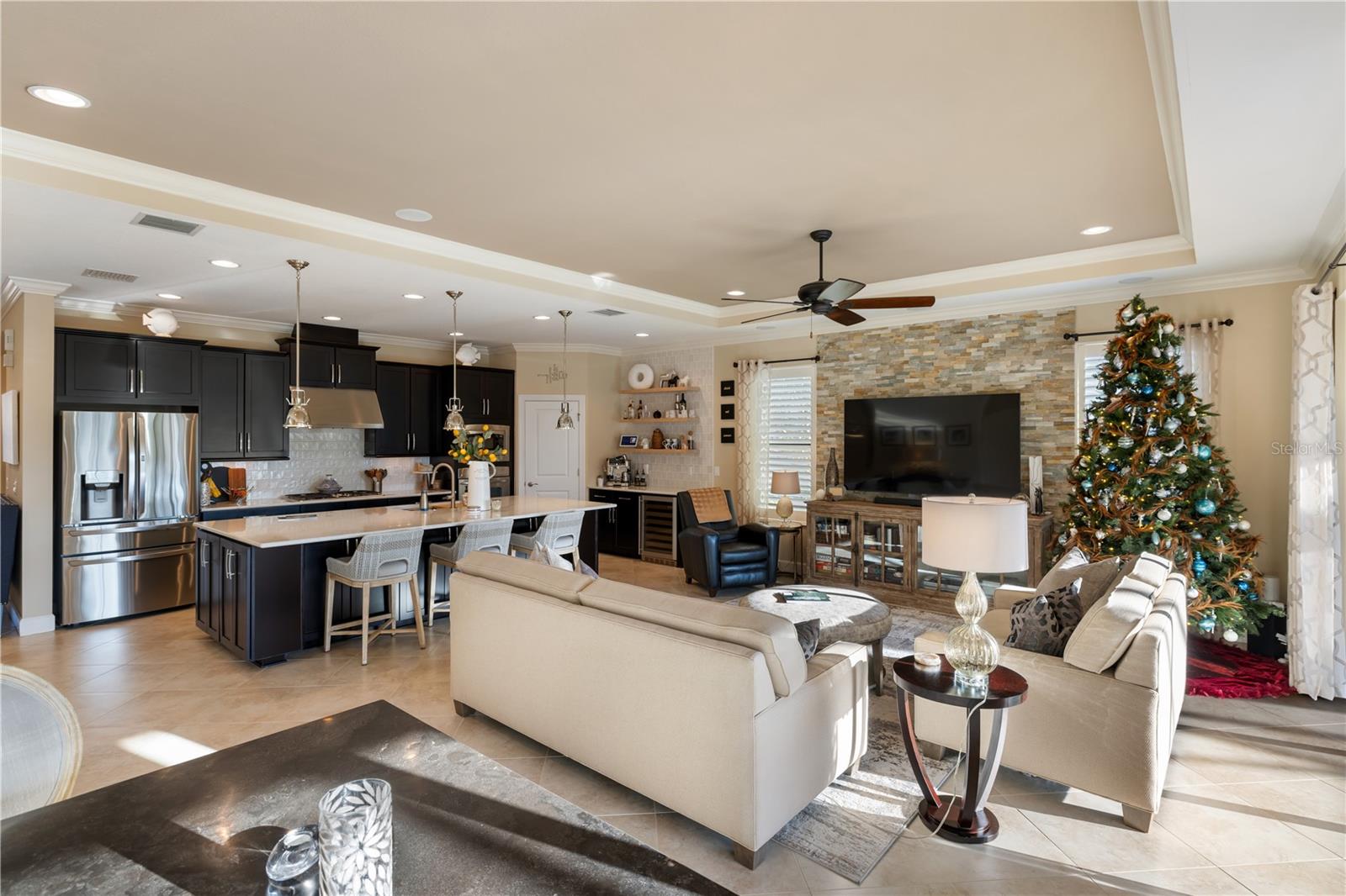 ESPLANADE PH I - Residential