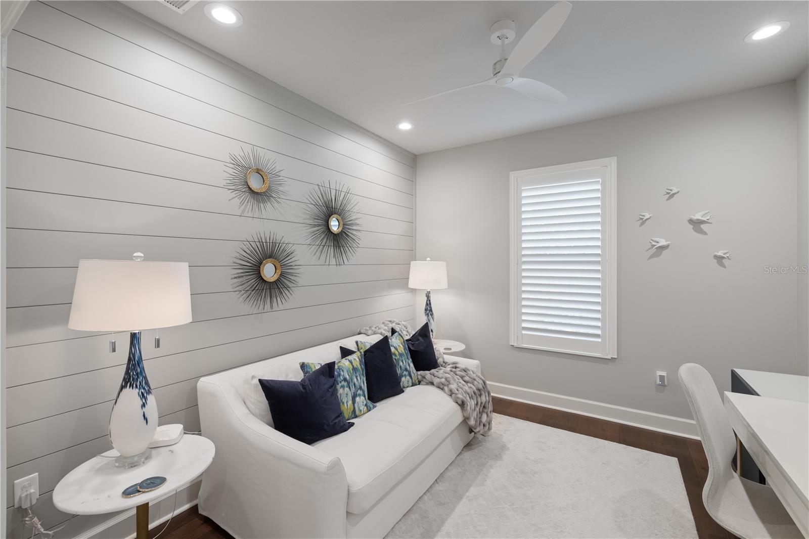 ESPLANADE PH I - Residential