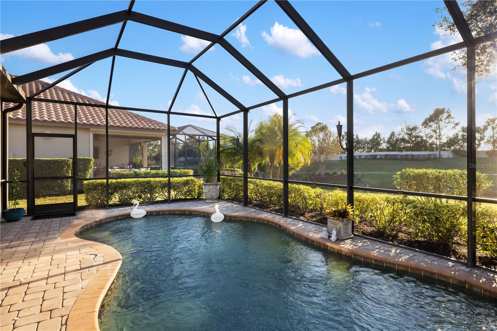 ESPLANADE PH I - Residential