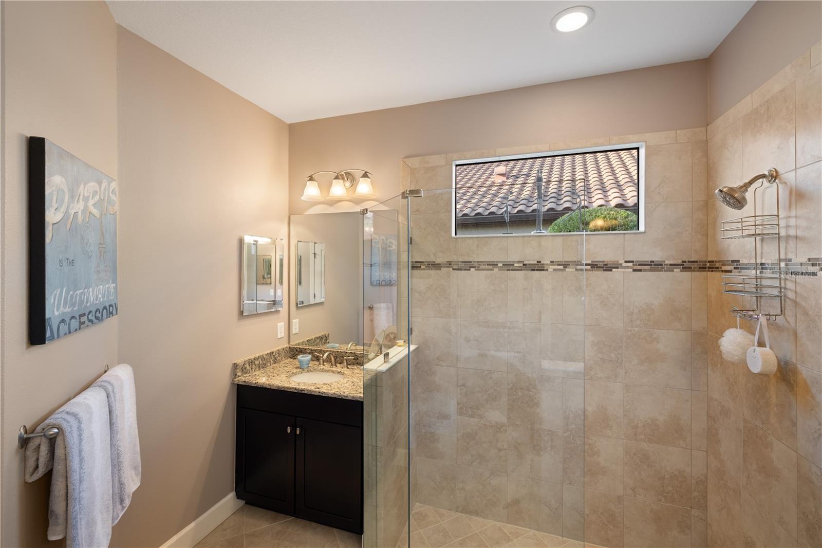 ESPLANADE PH I - Residential