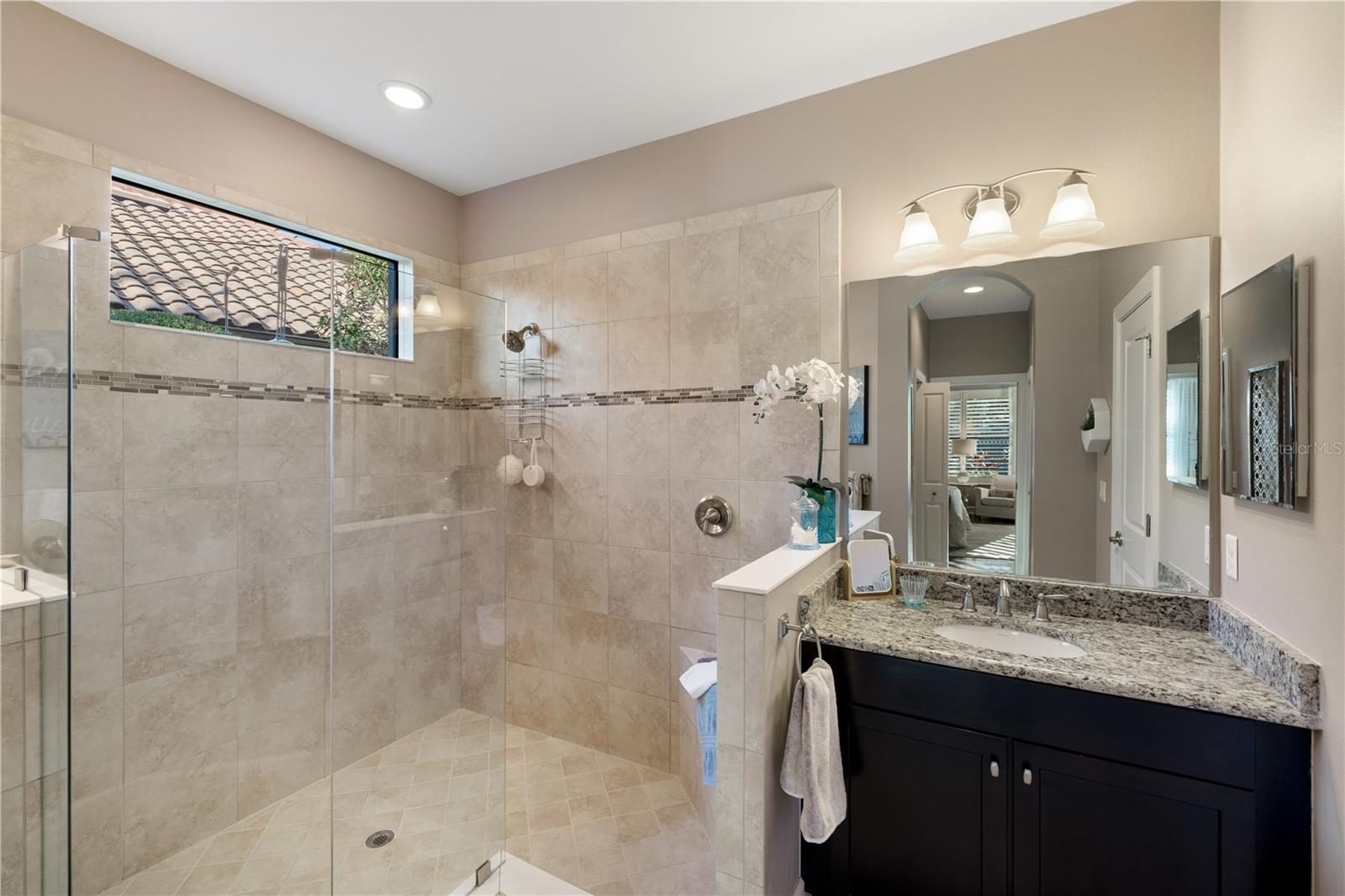 ESPLANADE PH I - Residential