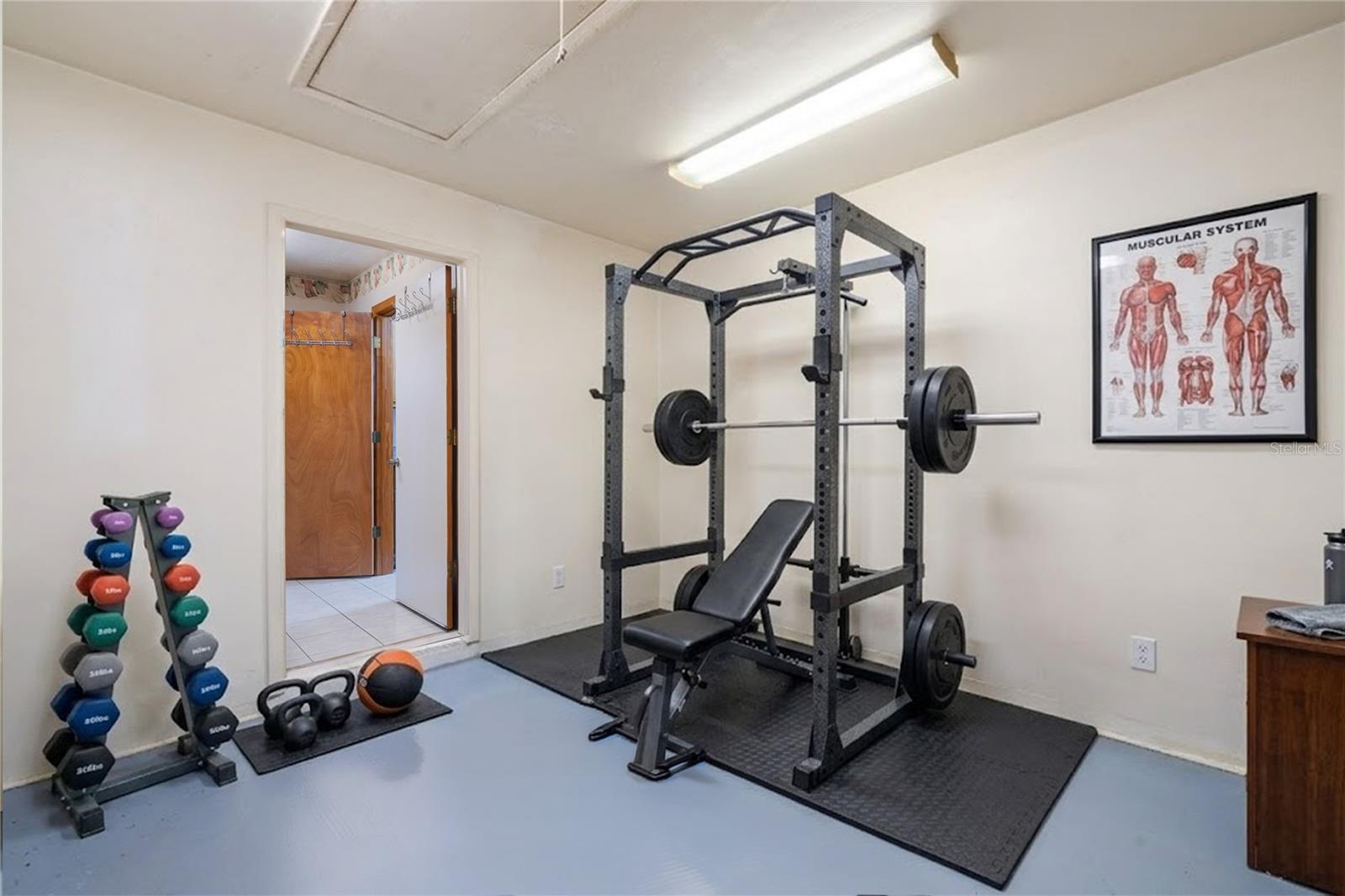 INVERNESS ACRES UNIT 01 AKA INVERNESS VILLAGE - Residential