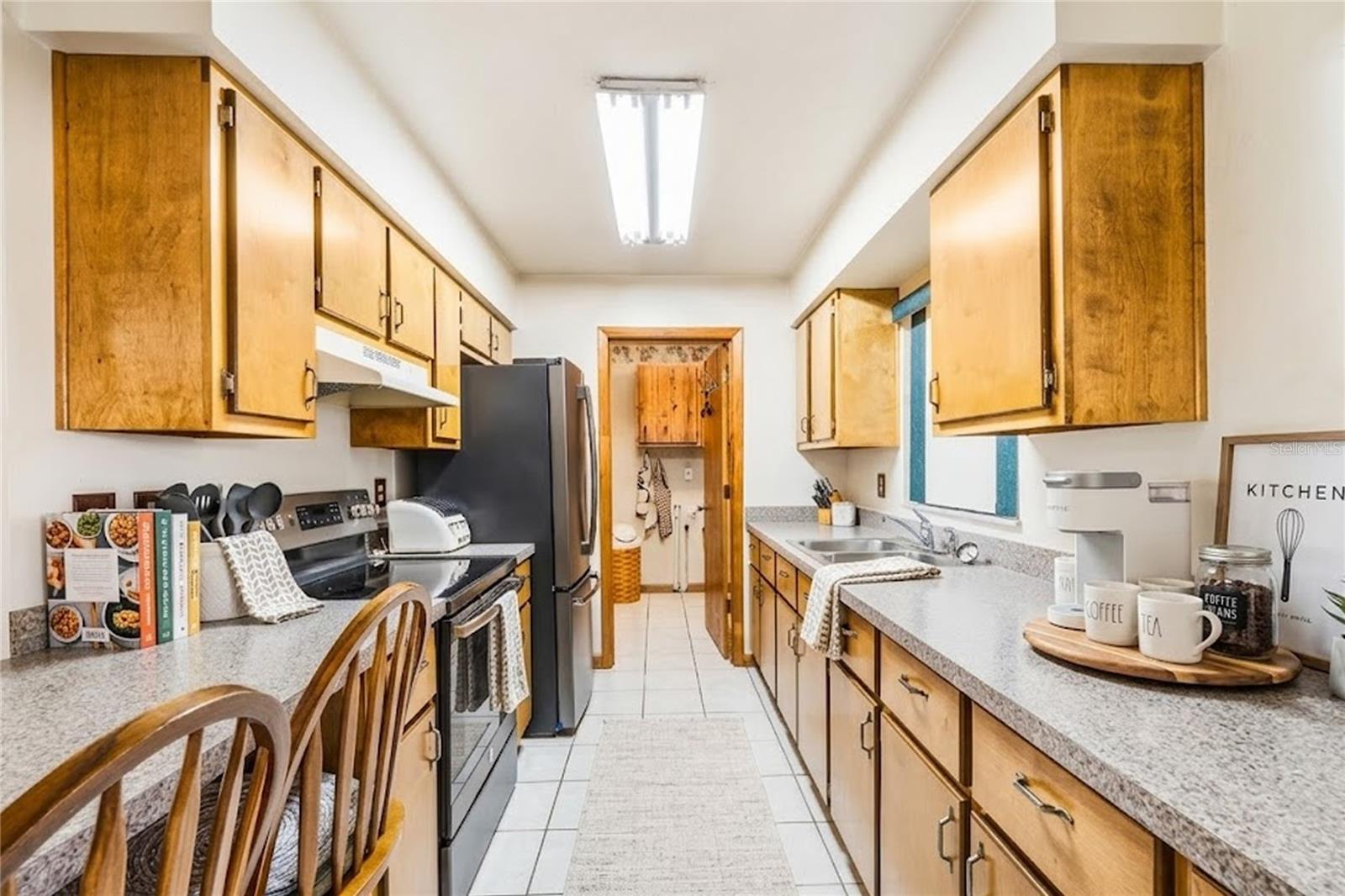 INVERNESS ACRES UNIT 01 AKA INVERNESS VILLAGE - Residential