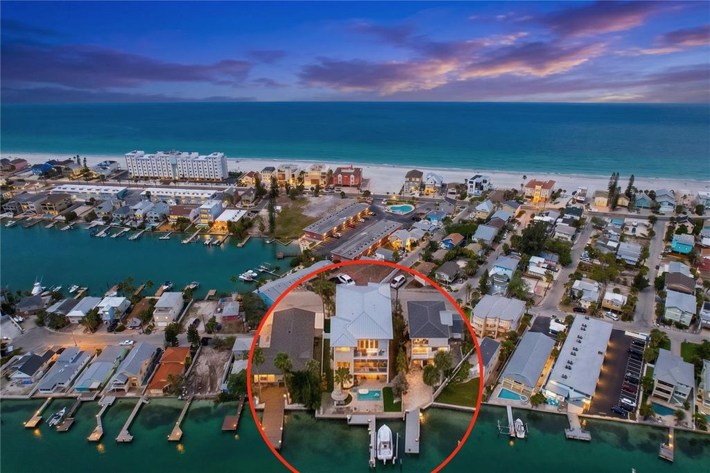 Photo of 306 Bay Plz, Treasure Island, FL 33706 (MLS # TB8502233)