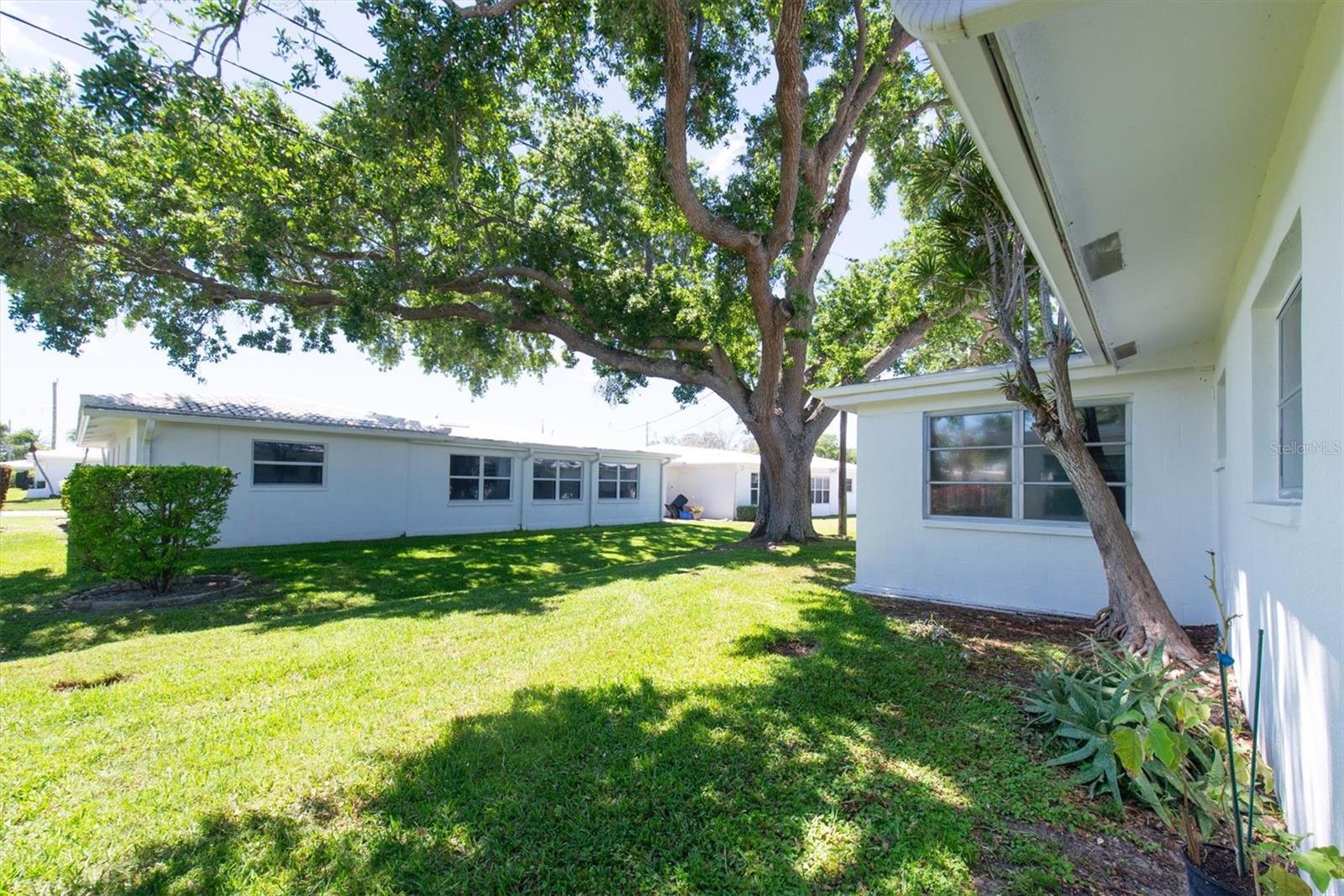 MAINLANDS OF TAMARAC BY THE GULF TWO CONDO - Residential