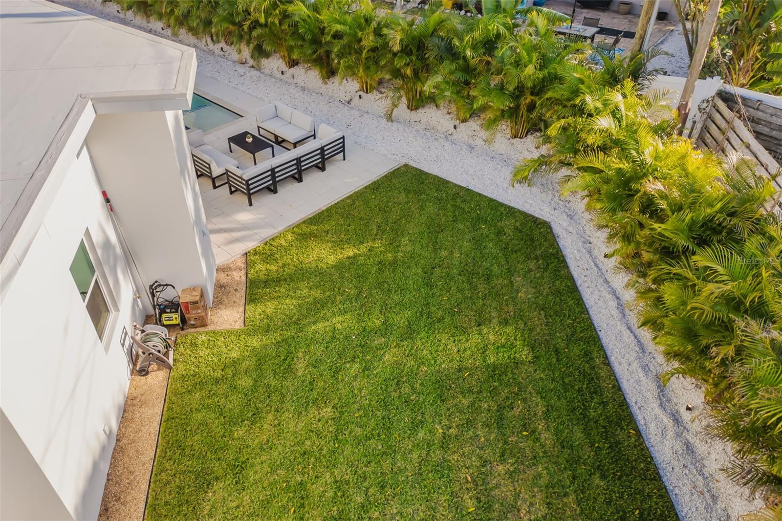 SOUTH GATE - Residential