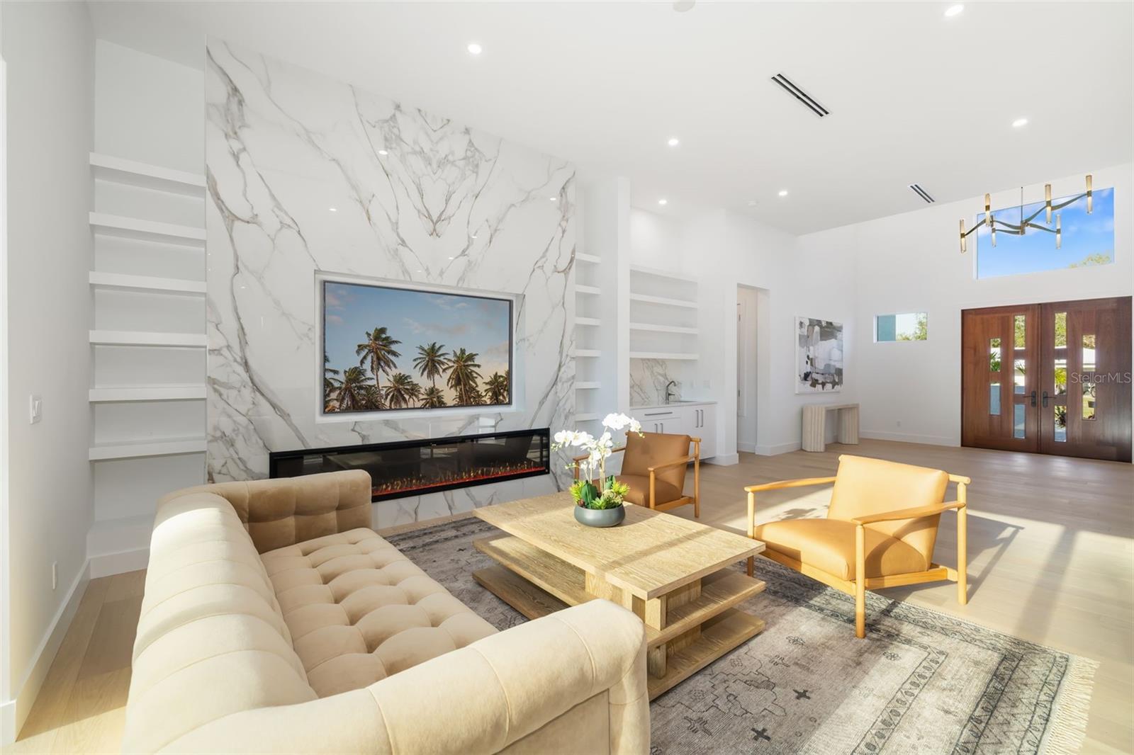 SOUTH GATE - Residential