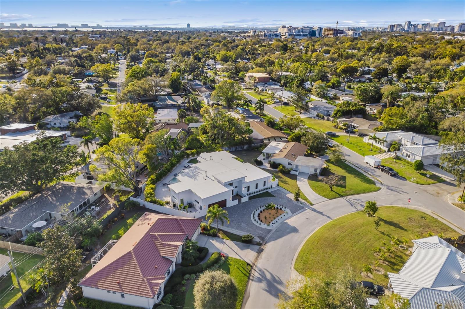 SOUTH GATE - Residential
