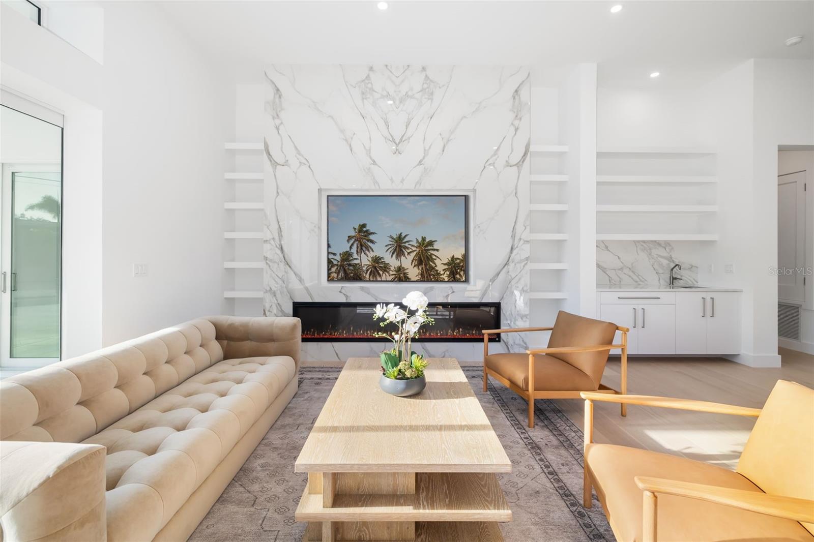 SOUTH GATE - Residential