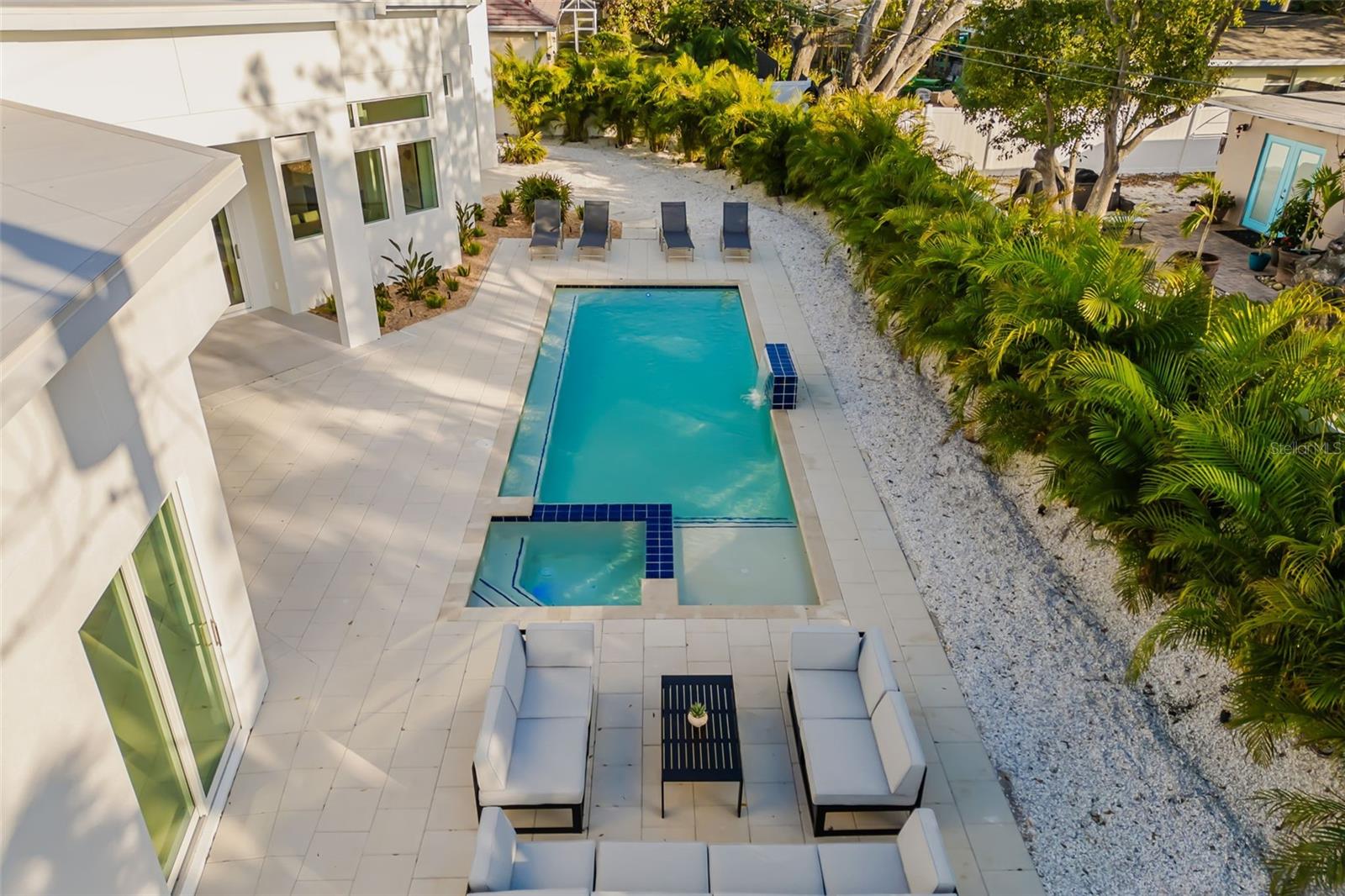 SOUTH GATE - Residential