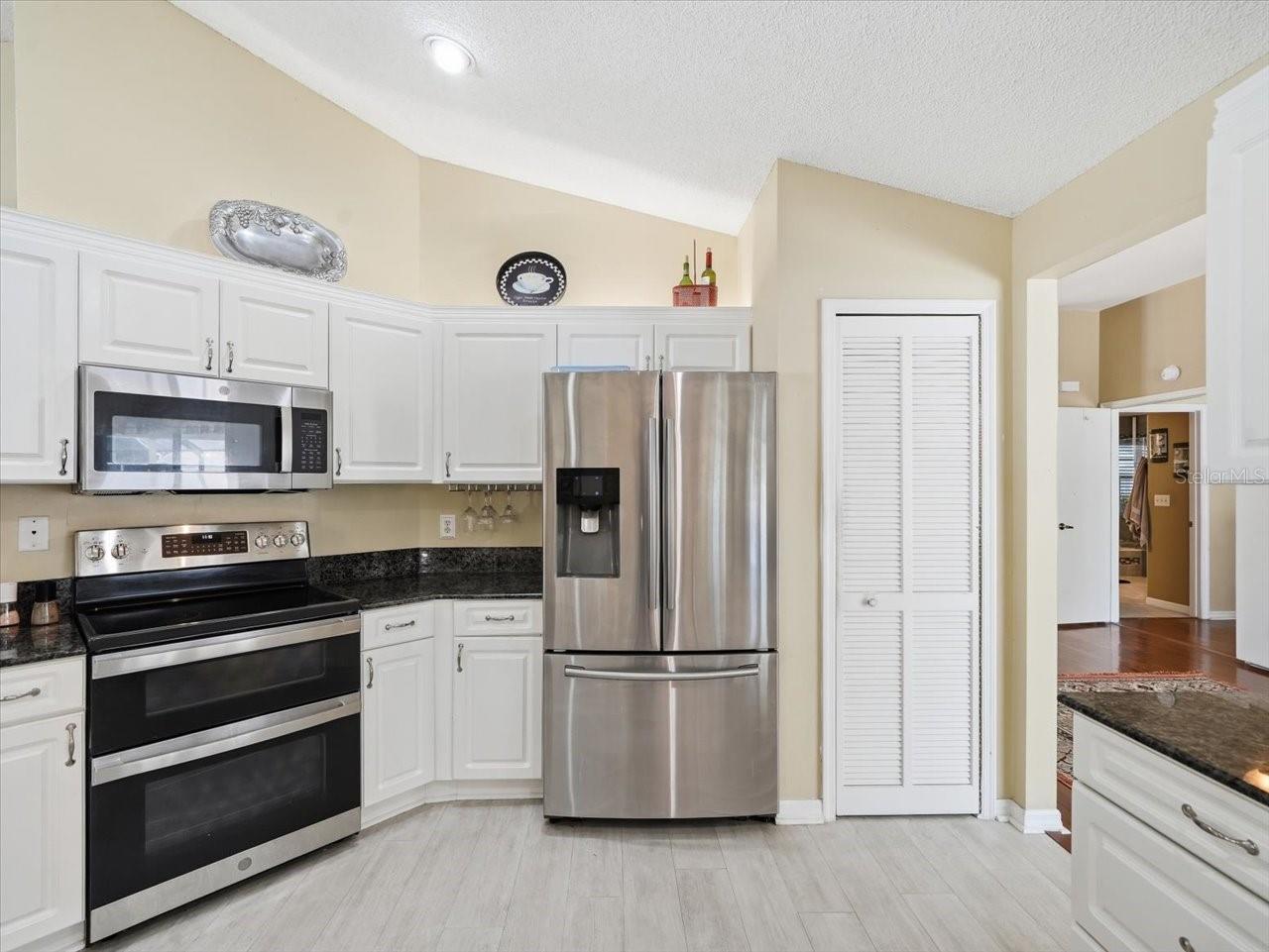 CUMBERLAND MANORS PH 2 - Residential