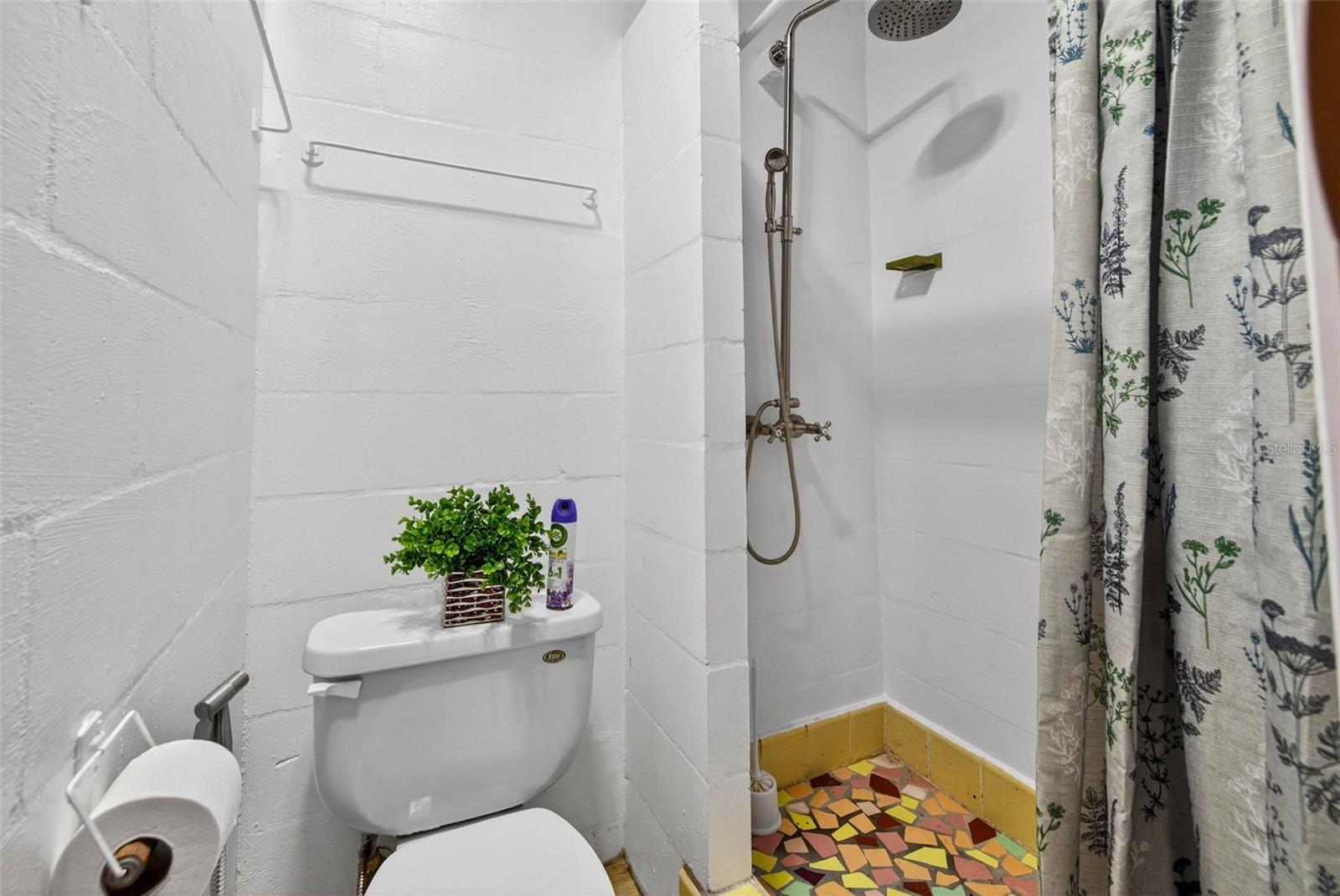 SUNNY PARK GROVES - Residential