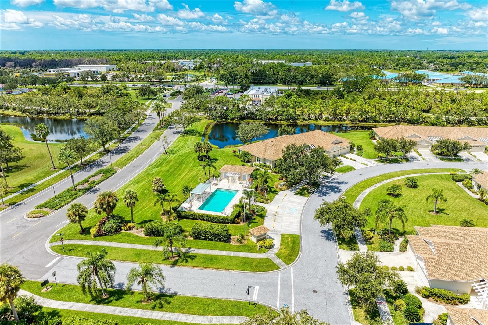 LAKESIDE PLANTATION - Residential