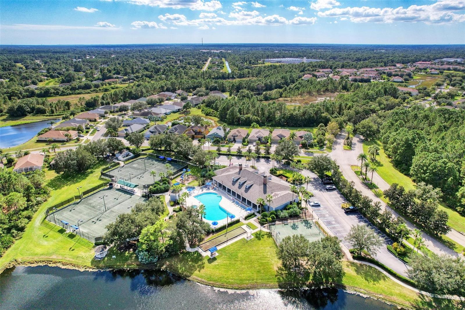 LAKESIDE PLANTATION - Residential