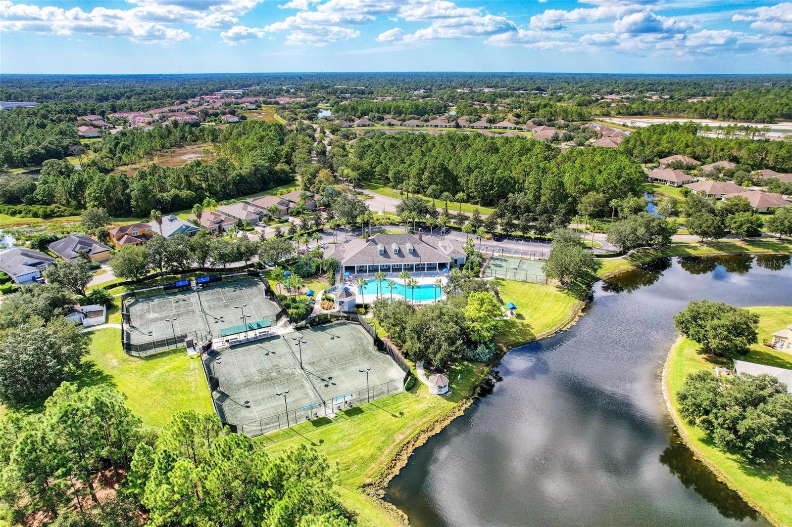 LAKESIDE PLANTATION - Residential