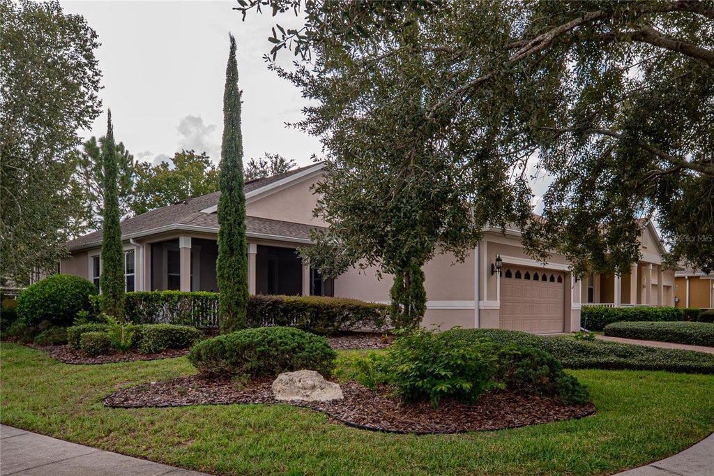 Photo of 134 Flame Vine Way, Groveland, FL 34736 (MLS # G5117000)