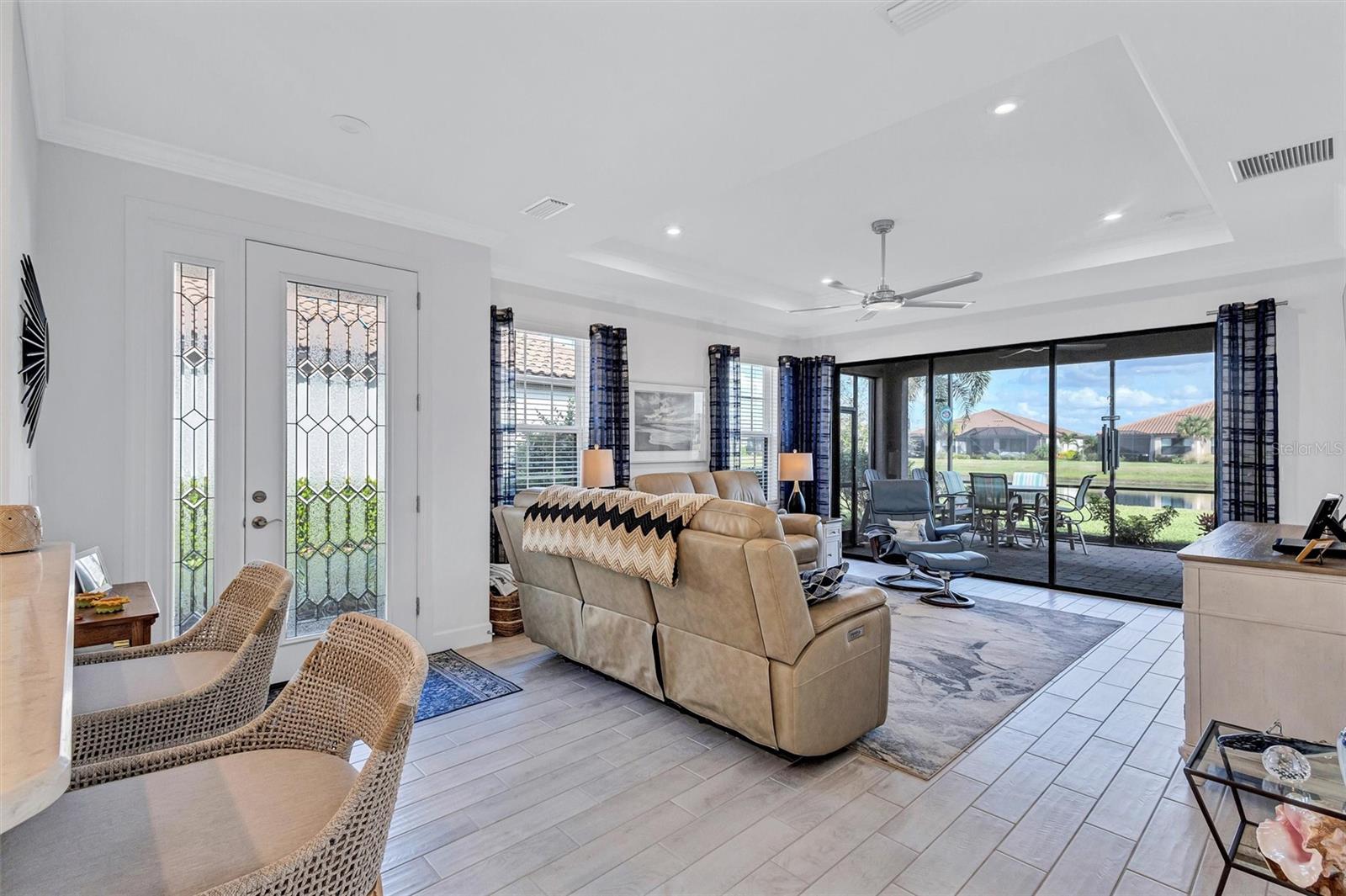 AZARIO ESPLANADE PH II SUBPH C-O - Residential