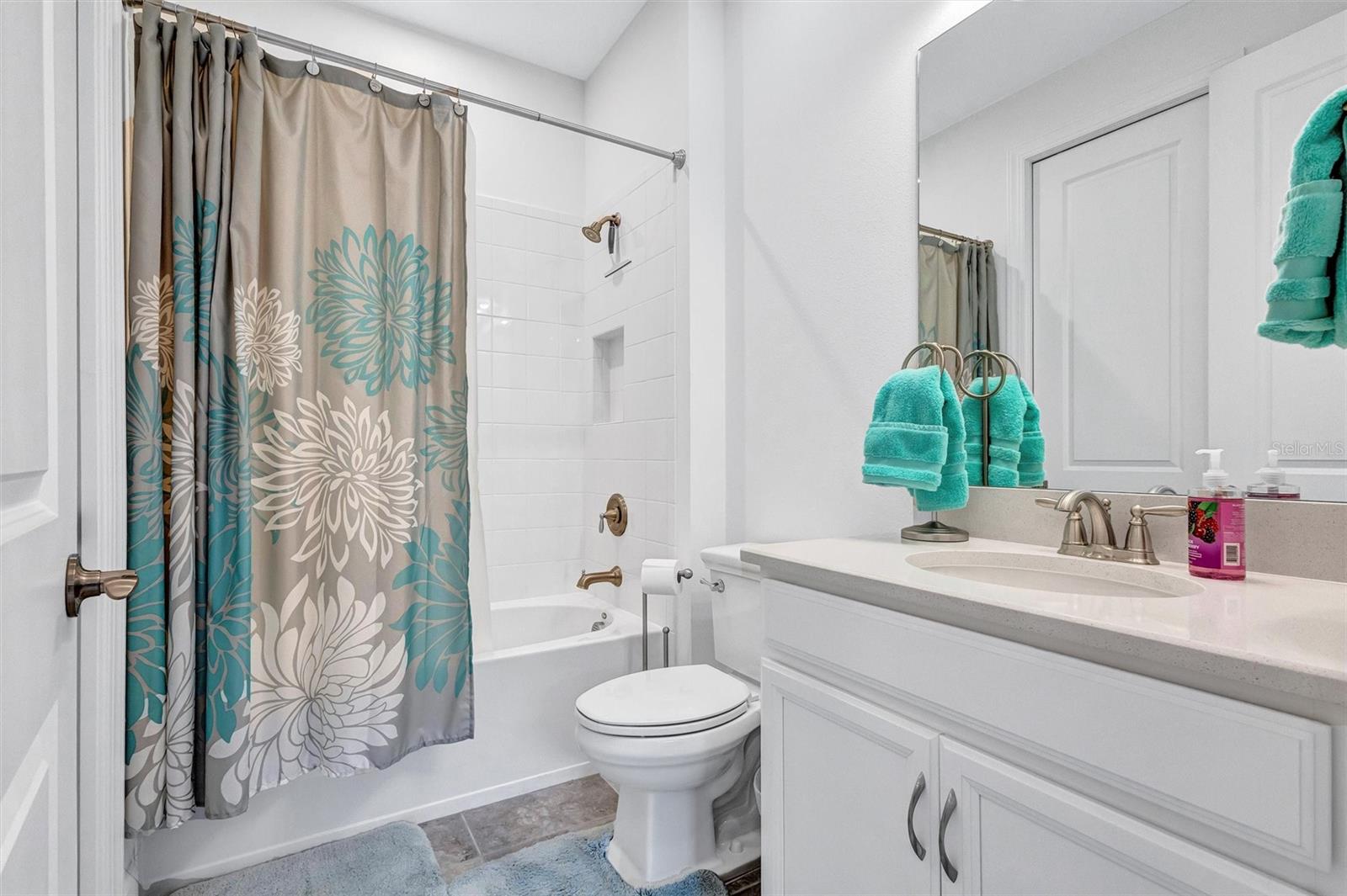 AZARIO ESPLANADE PH II SUBPH C-O - Residential