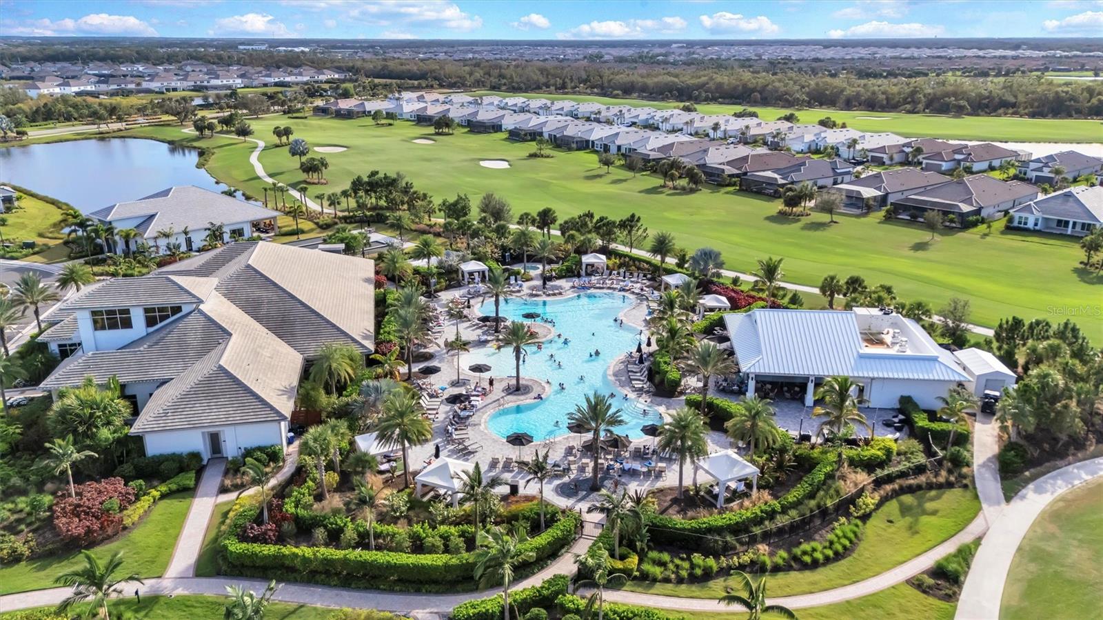 AZARIO ESPLANADE PH II SUBPH C-O - Residential