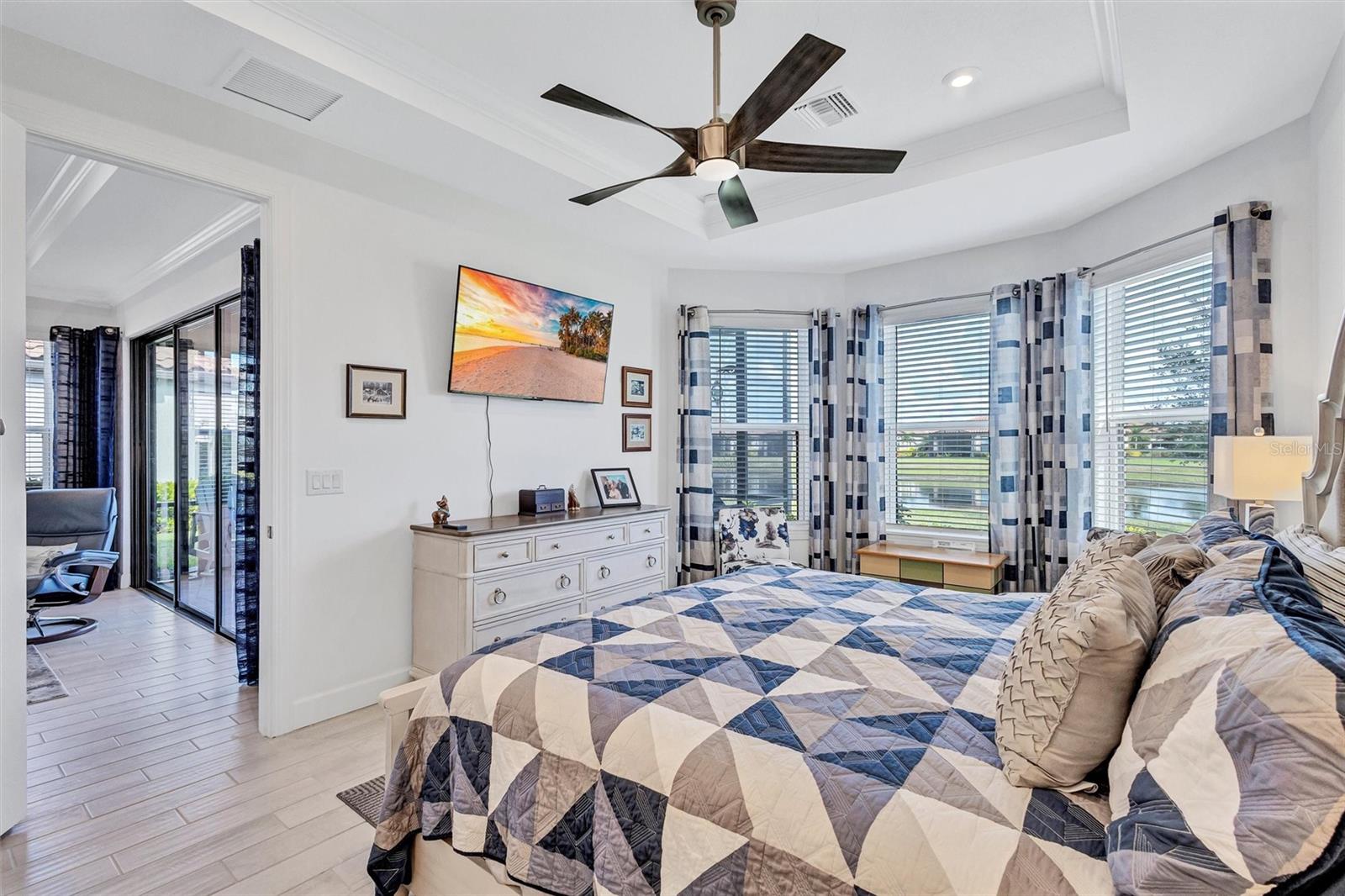 AZARIO ESPLANADE PH II SUBPH C-O - Residential