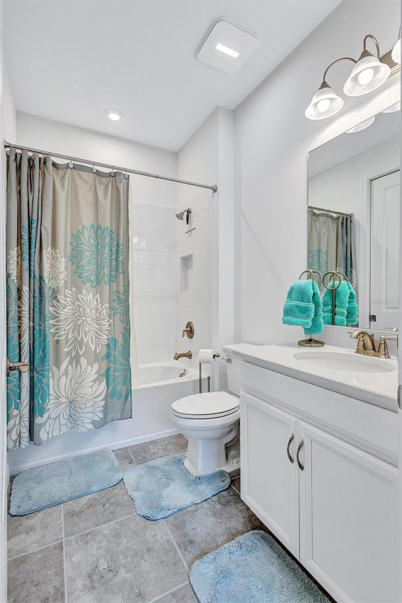 AZARIO ESPLANADE PH II SUBPH C-O - Residential