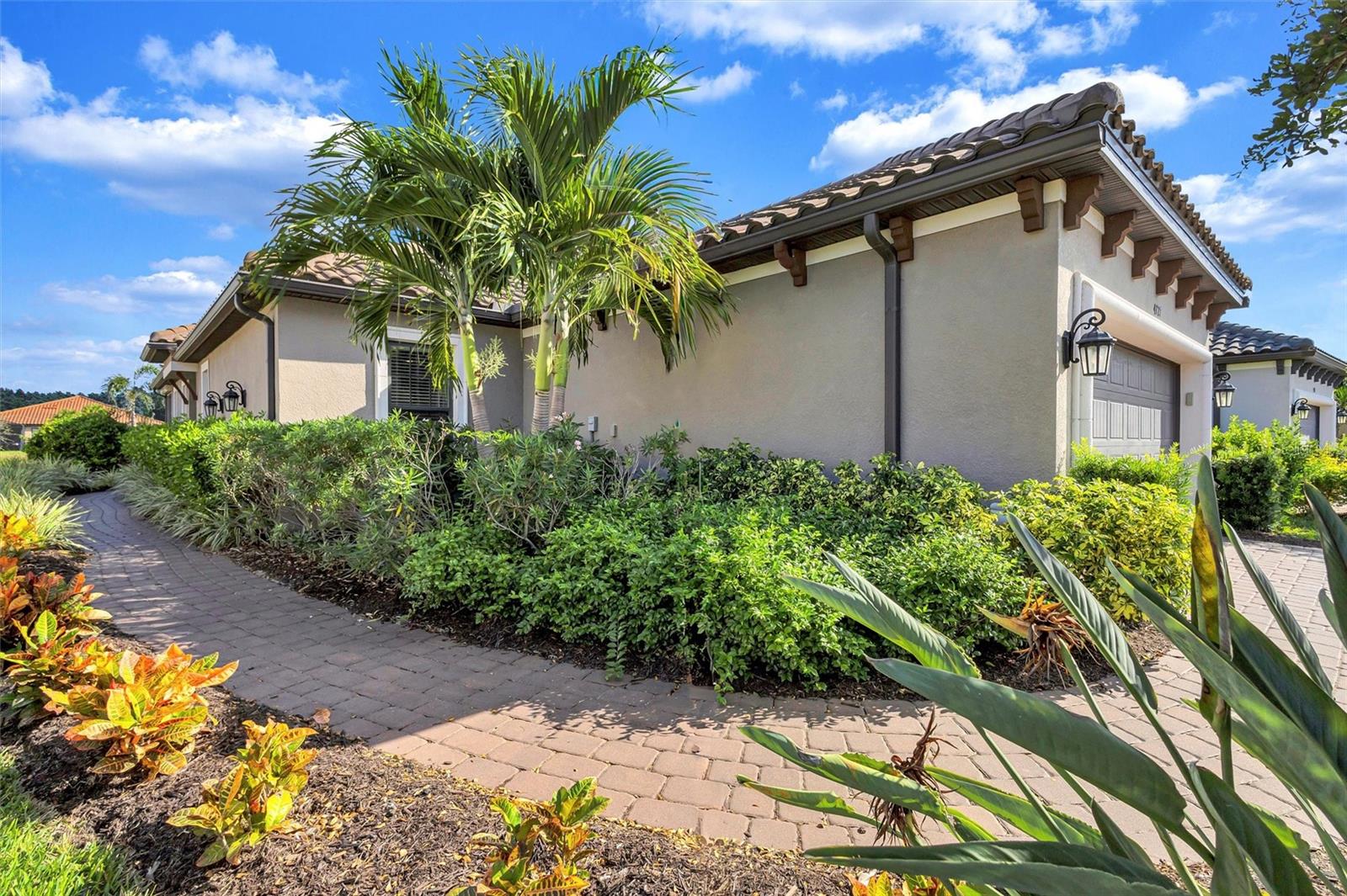 AZARIO ESPLANADE PH II SUBPH C-O - Residential