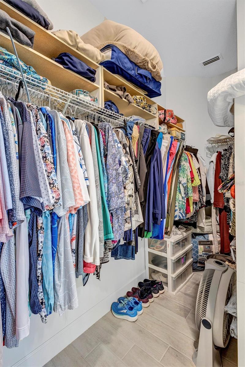 AZARIO ESPLANADE PH II SUBPH C-O - Residential