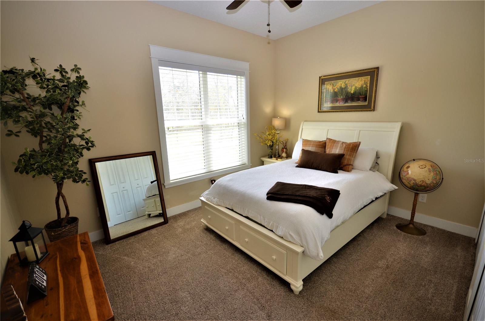 Volco Hlnds - Residential