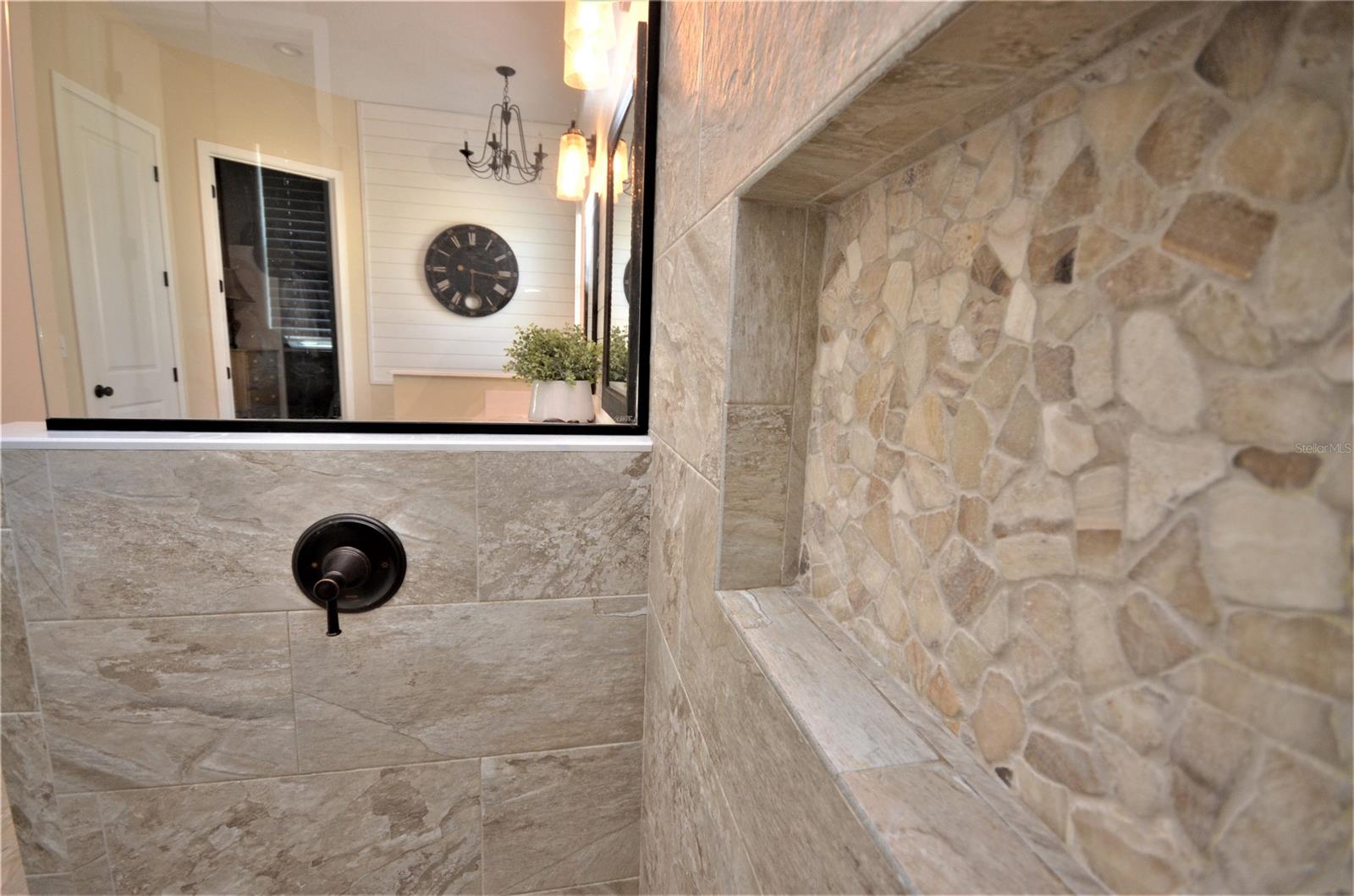 Volco Hlnds - Residential