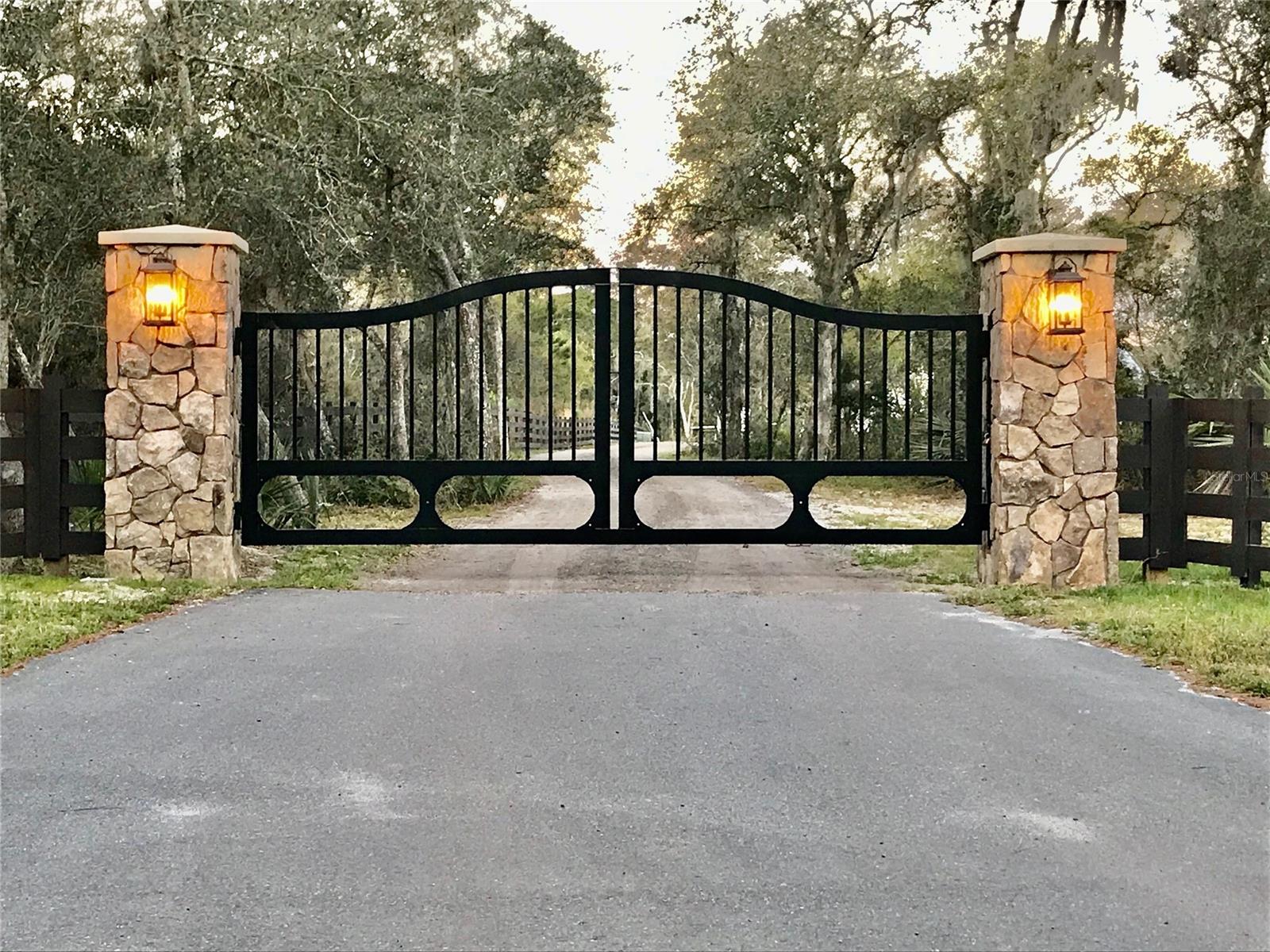 Volco Hlnds - Residential