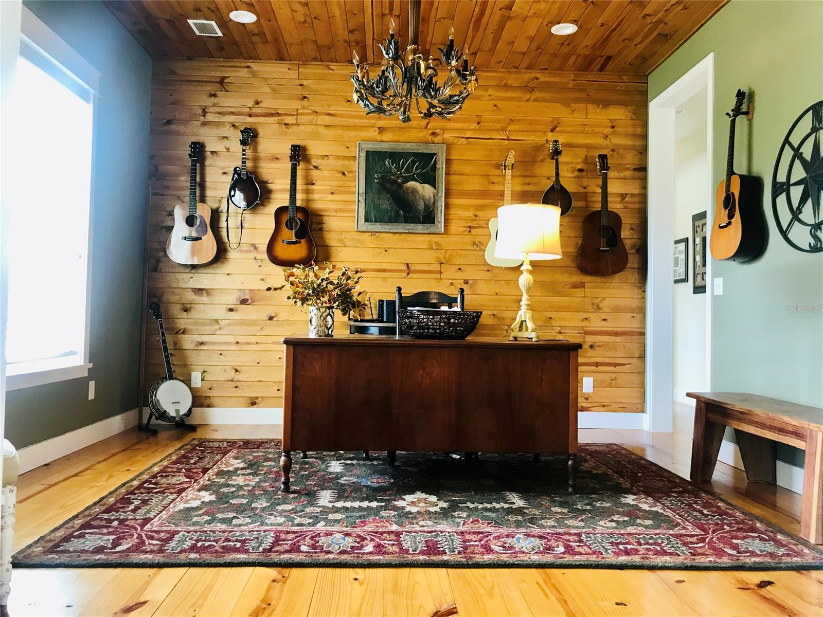 Volco Hlnds - Residential