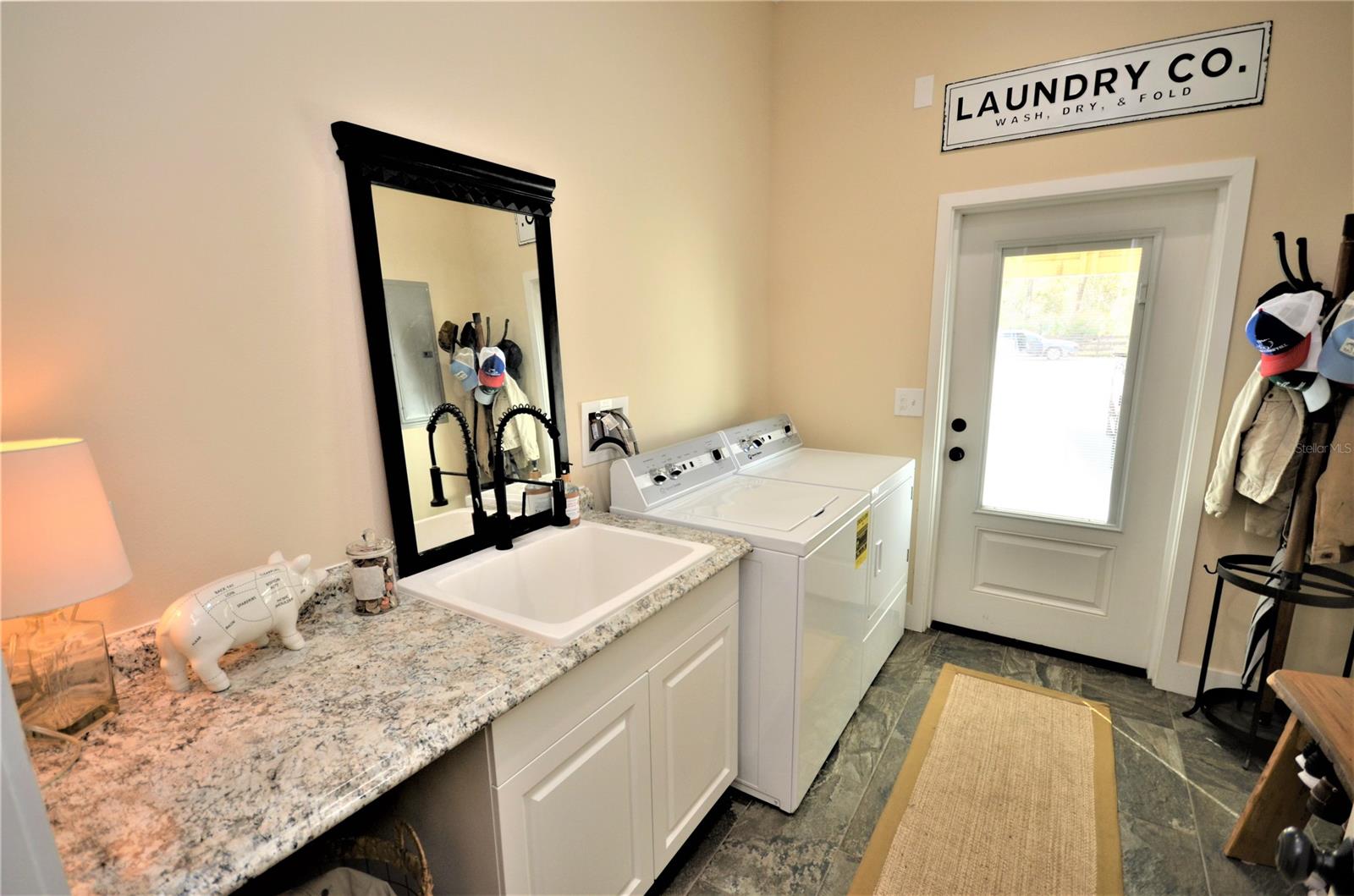 Volco Hlnds - Residential