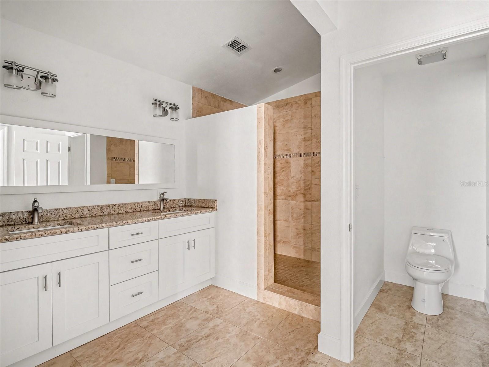 SPANISH WELLS - Residential