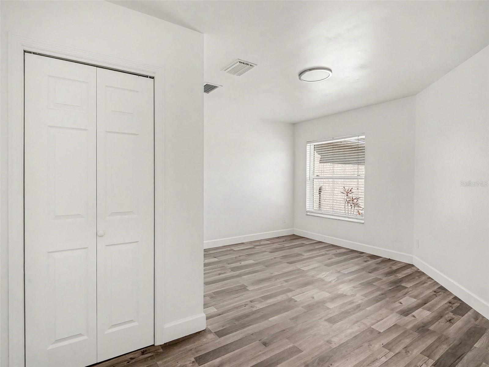 SPANISH WELLS - Residential