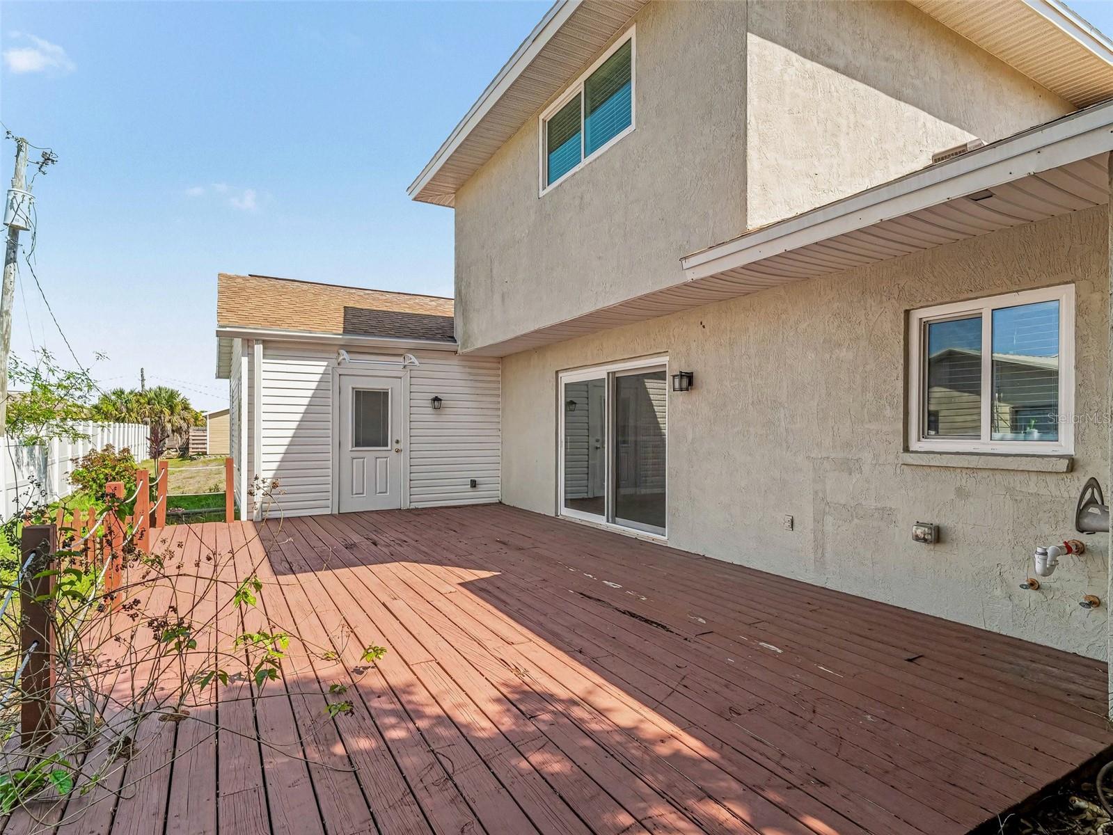 SPANISH WELLS - Residential