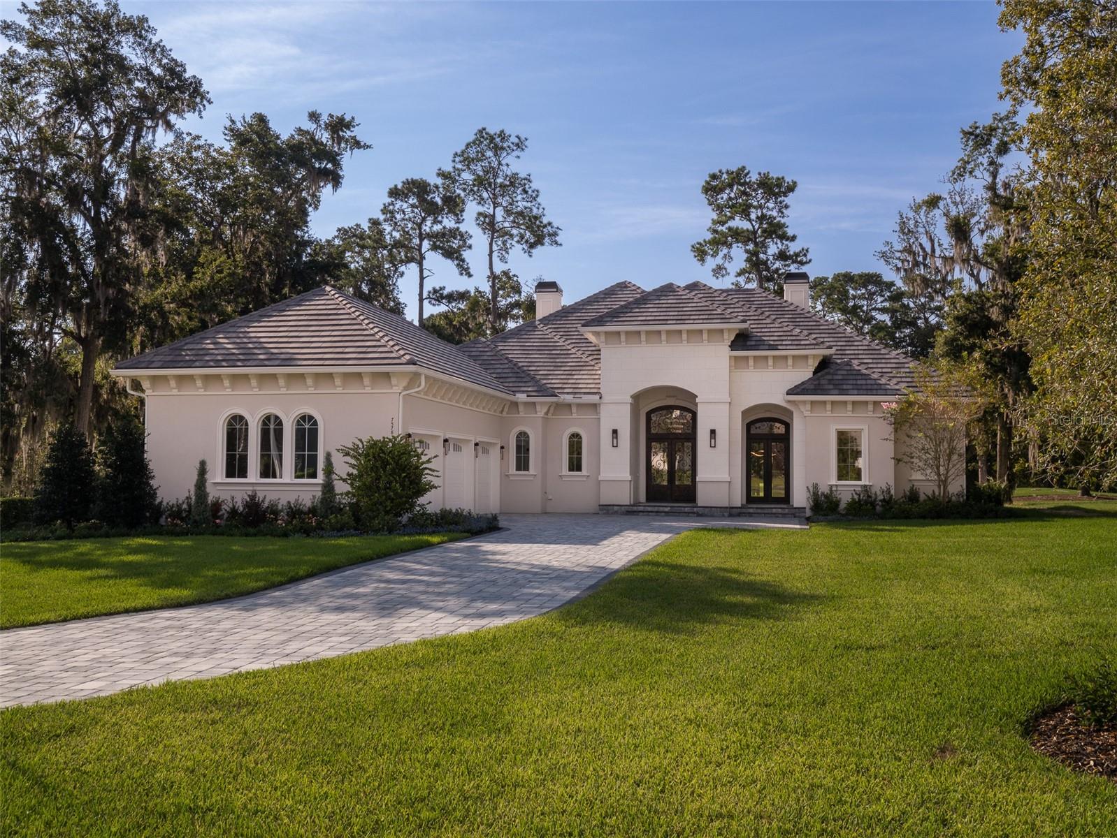 GOLDEN OCALA - Residential