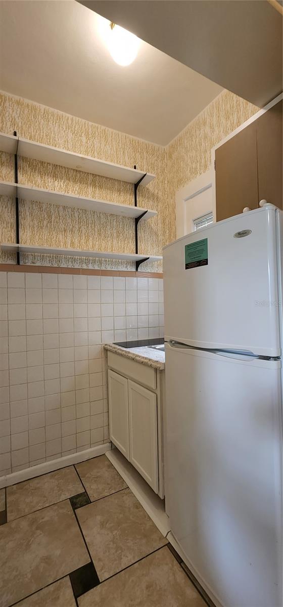 RIDGE MANOR - Residential Income